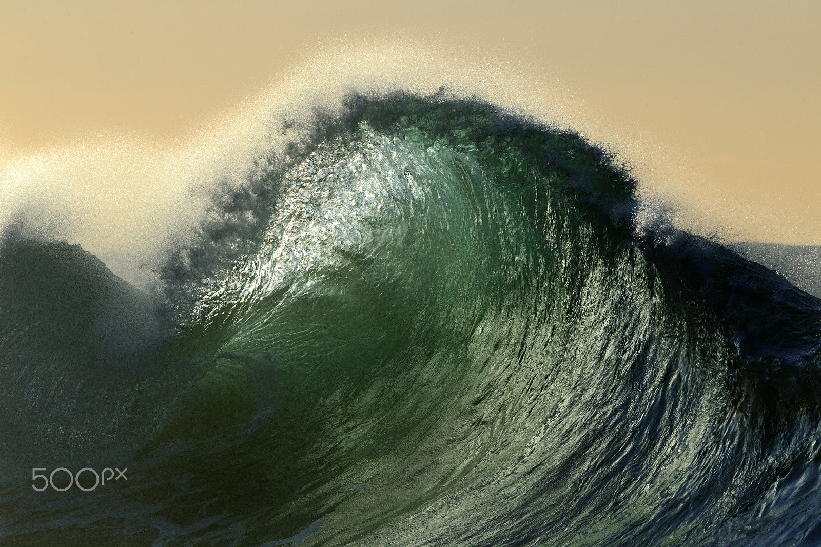 Canon EOS-1D Mark IV sample photo. Wonky waves photography