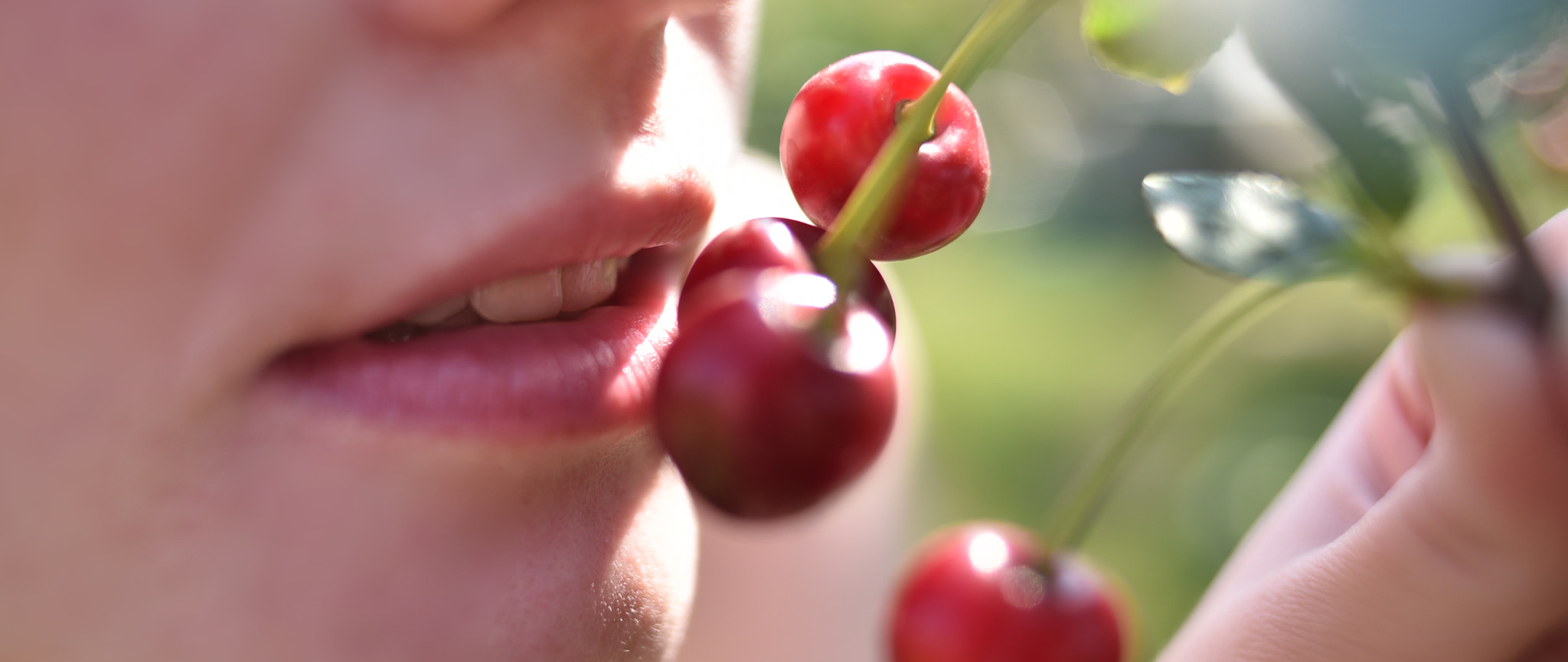 Nikon D750 + AF Nikkor 35mm f/2 sample photo. Lips photography