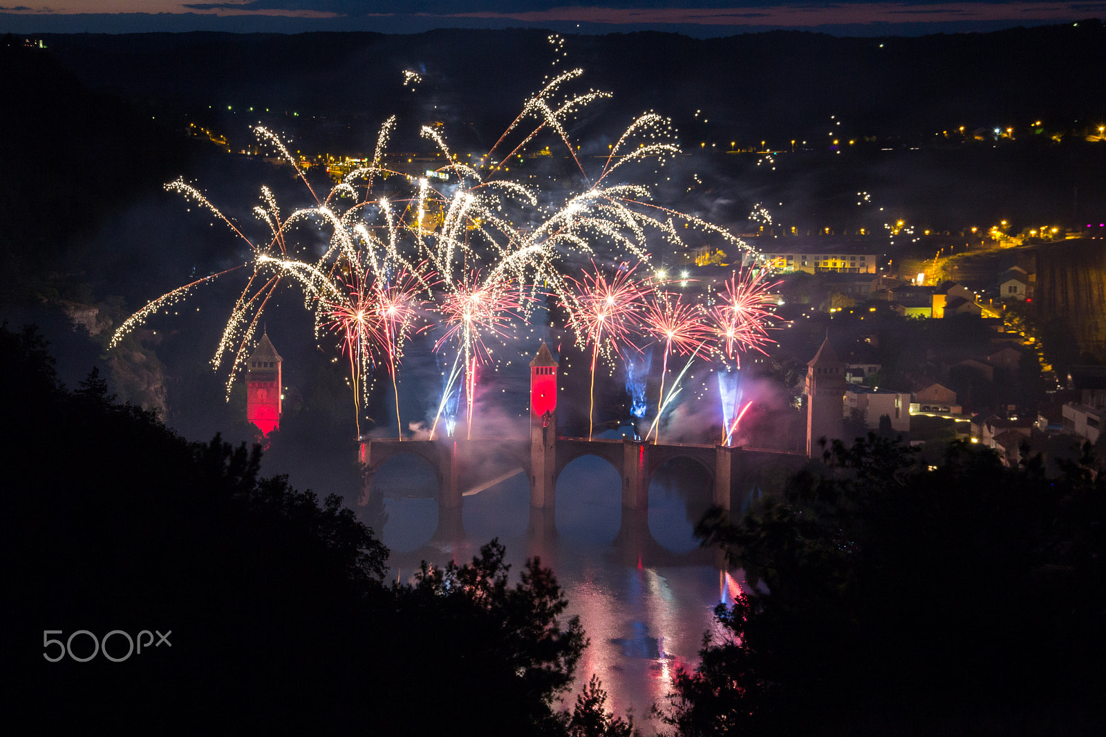 Sigma 18-200mm f/3.5-6.3 DC OS sample photo. Feu d'artifice - 13 juillet 2016 - cahors photography