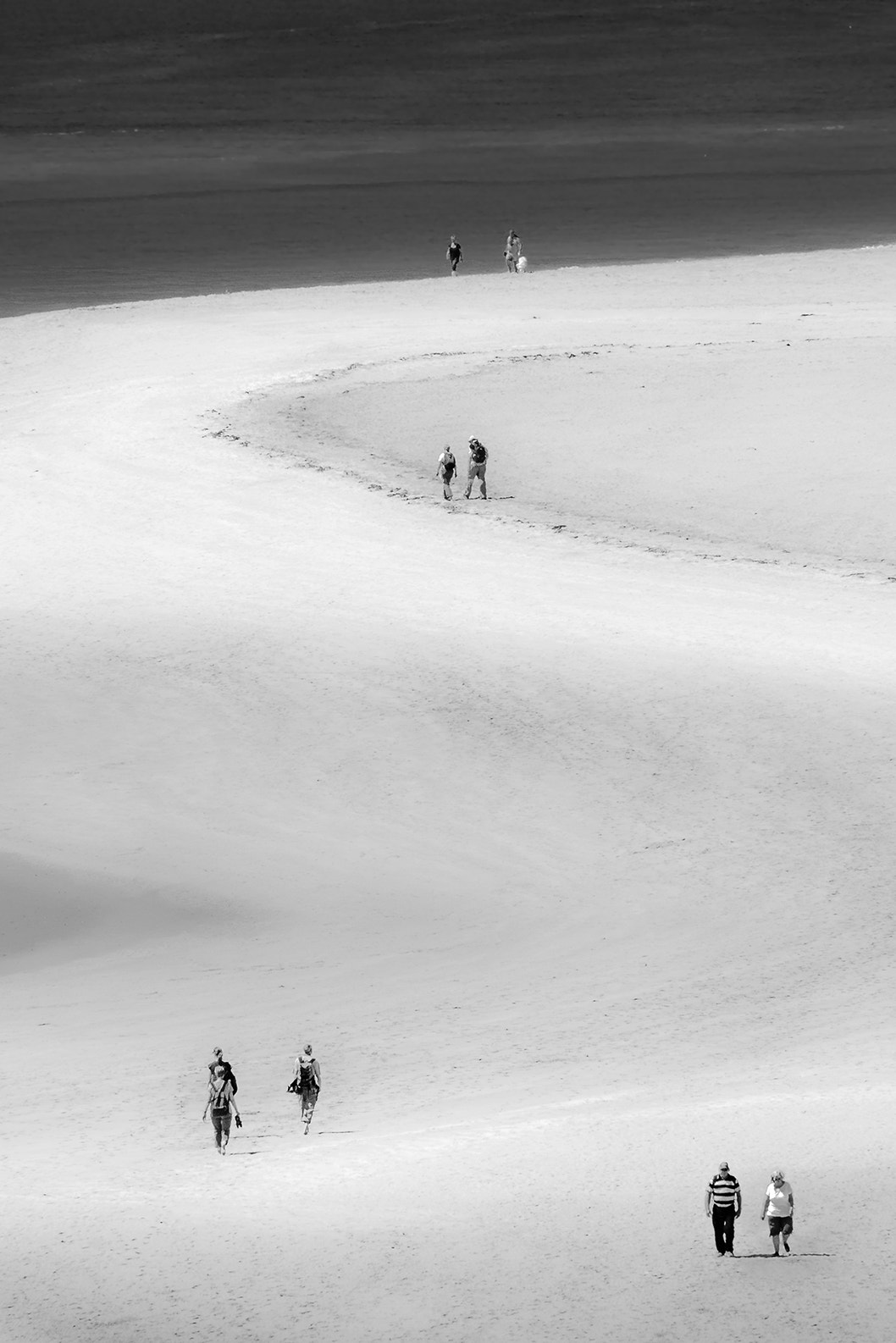 Panasonic Lumix DMC-GH4 + Panasonic Lumix G Vario 45-200mm F4-5.6 OIS sample photo. Rock beach study 1 b&w photography