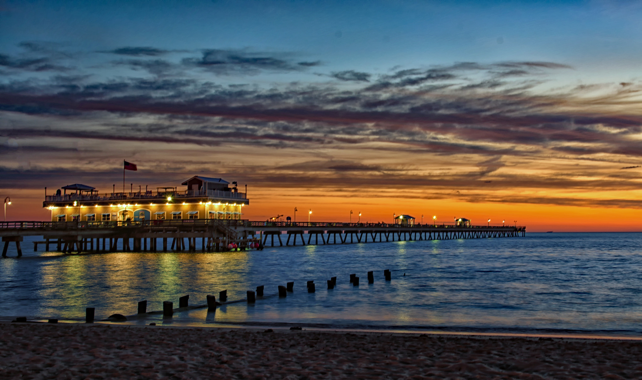 Sigma 18-50mm F2.8-4.5 DC OS HSM sample photo. Chesapeake bay dawn photography