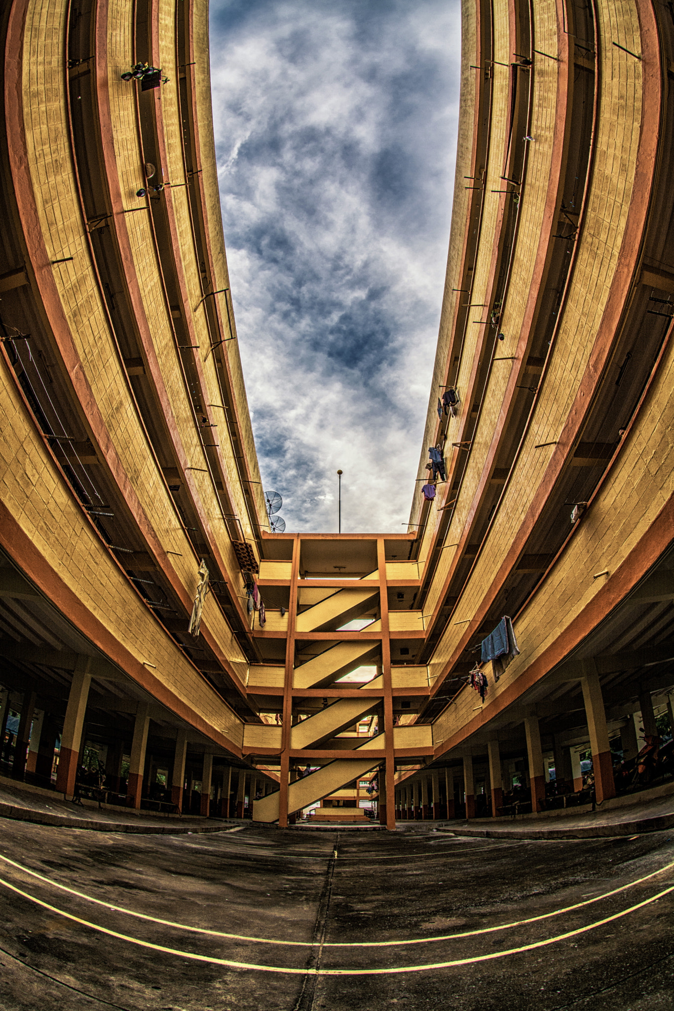 Nikon AF DX Fisheye-Nikkor 10.5mm F2.8G ED sample photo. The eye on sky photography