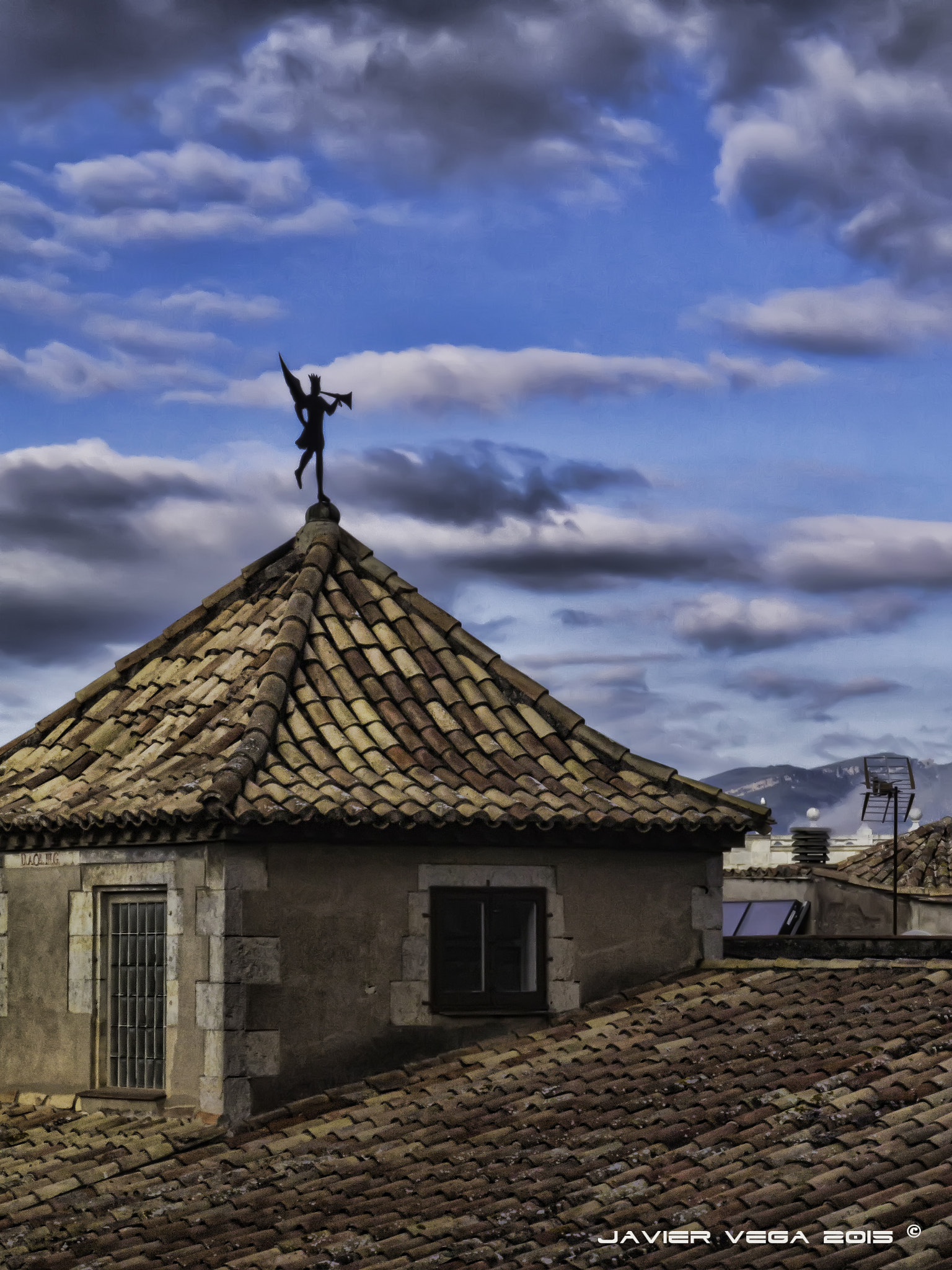 LUMIX G VARIO PZ 14-42/F3.5-5.6 sample photo. To awaken the souls that are slumbering... photography