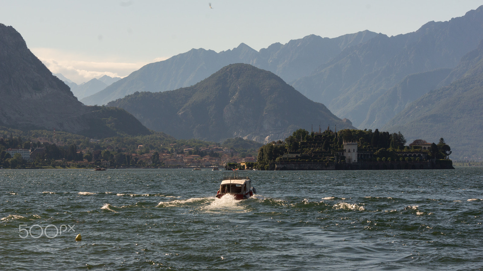 Sony SLT-A65 (SLT-A65V) + Tamron AF 28-105mm F4-5.6 [IF] sample photo. Boat to isola bella photography
