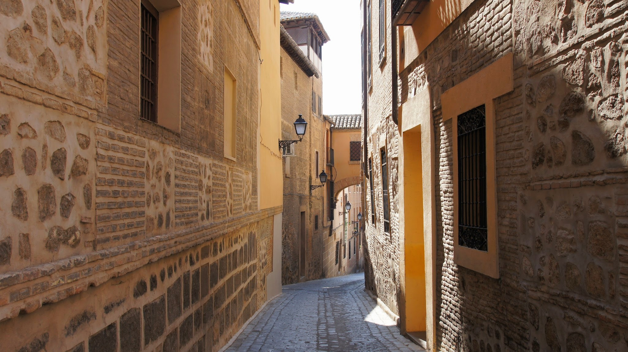 Sony DT 16-105mm F3.5-5.6 sample photo. Toledo  photography