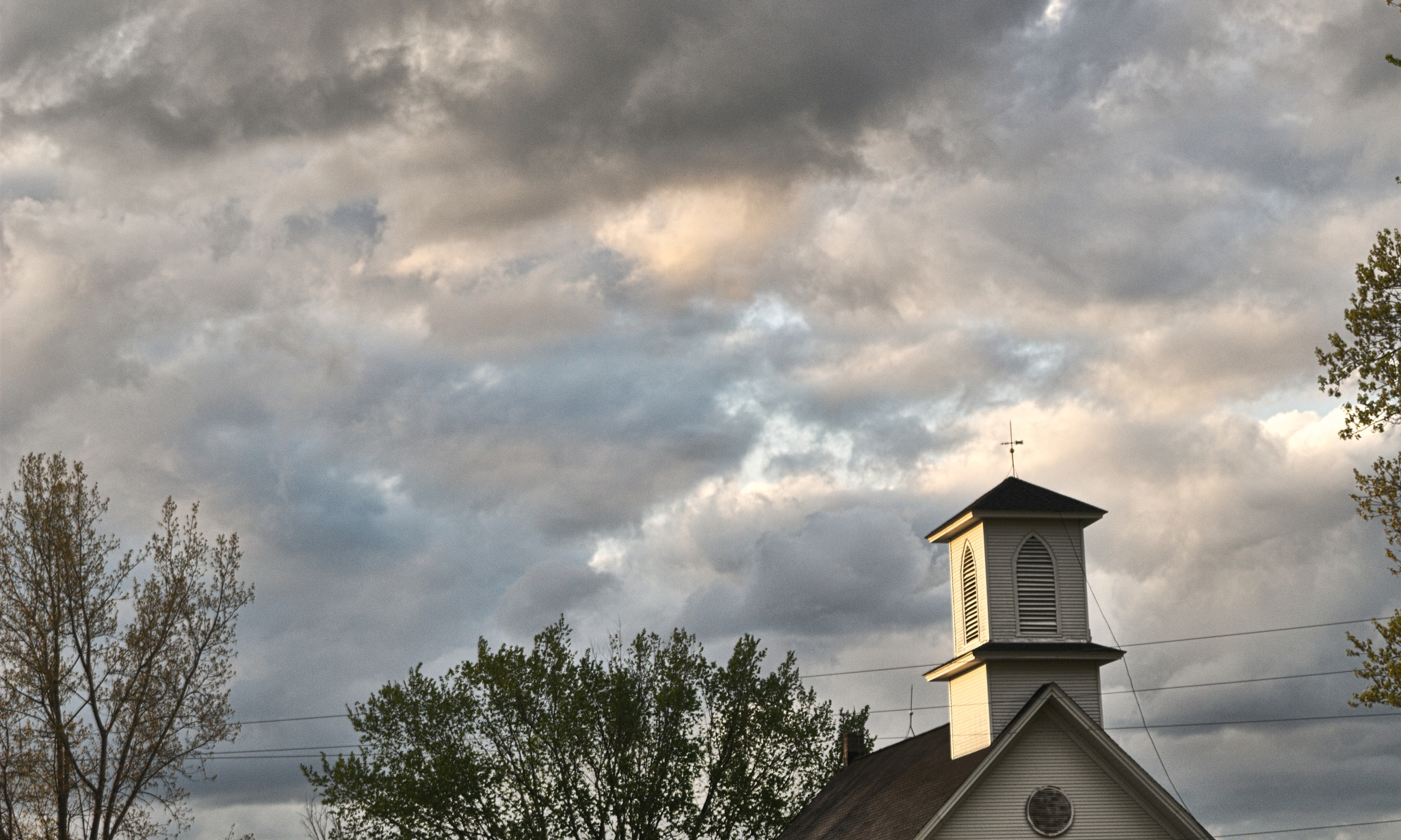 Nikon D200 + AF Zoom-Nikkor 35-70mm f/3.3-4.5 sample photo. Steeple photography