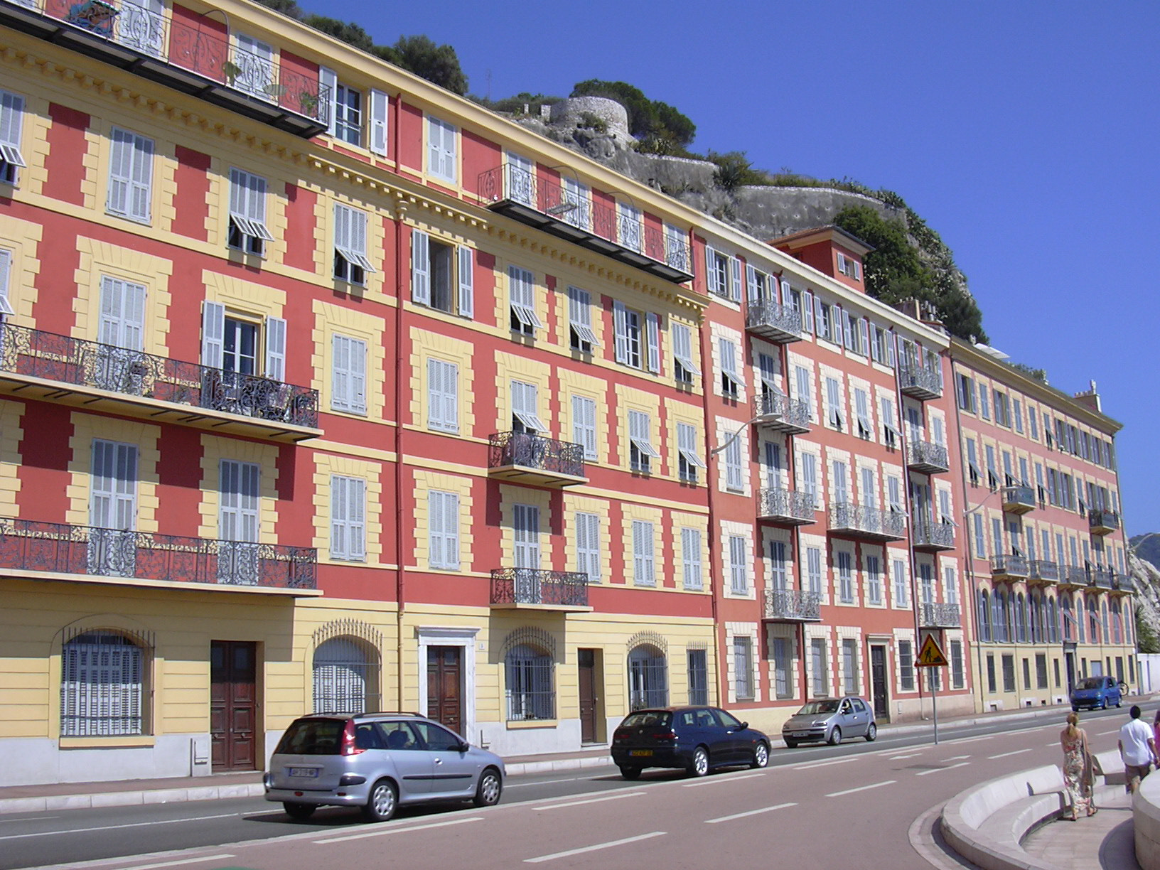 Nikon E2000 sample photo. Nice, cot-d'azur photography