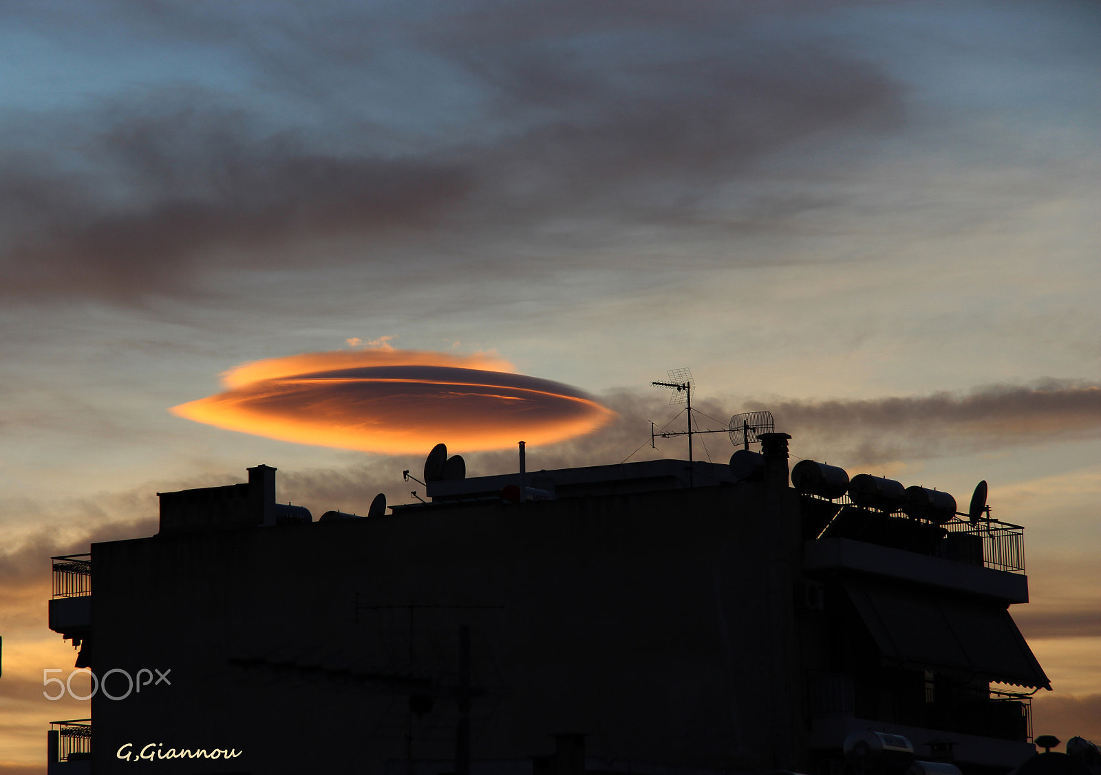 Canon EF-S 17-85mm F4-5.6 IS USM sample photo. Trip to another planet photography