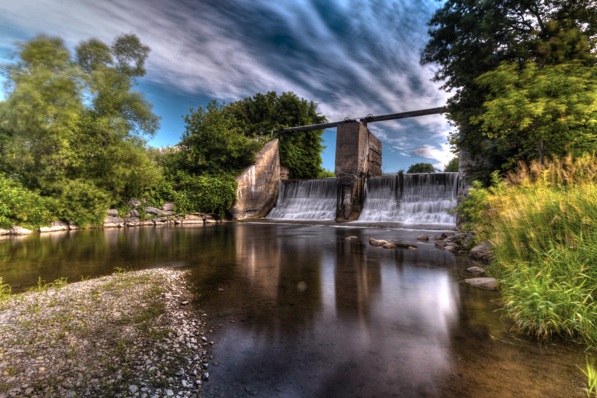 Tokina AT-X 11-20mm F2.8 PRO DX sample photo. The falls photography
