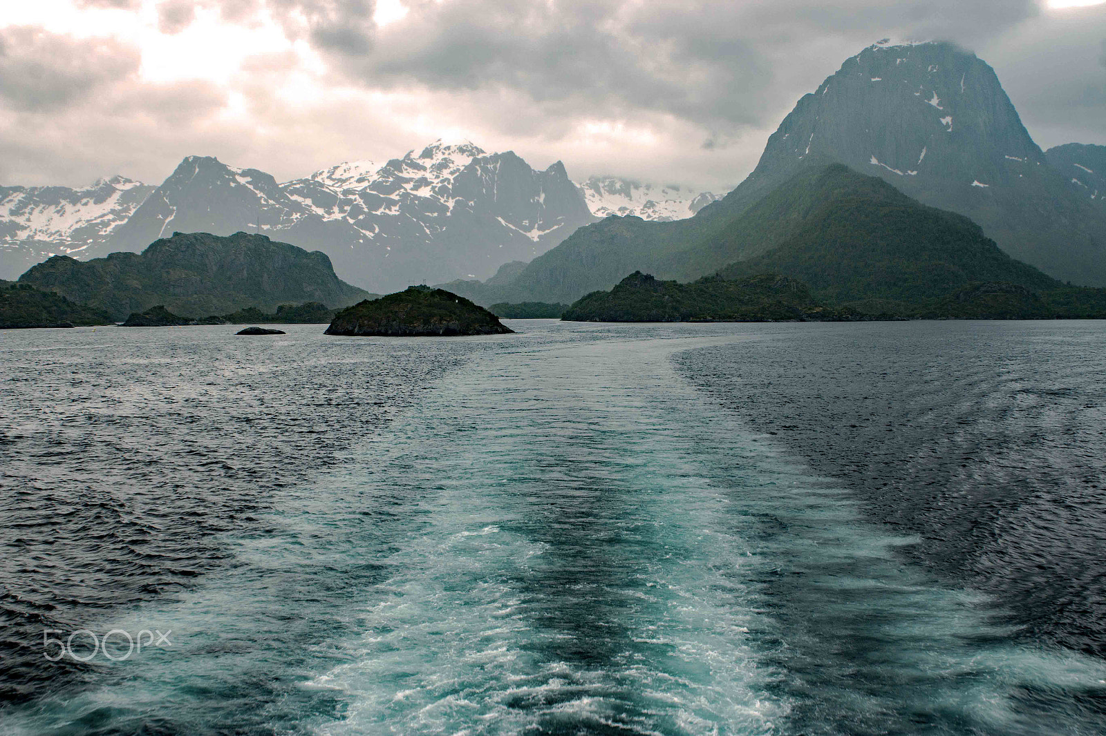 Canon EF 28-80mm f/3.5-5.6 sample photo. Adieu lofoten photography