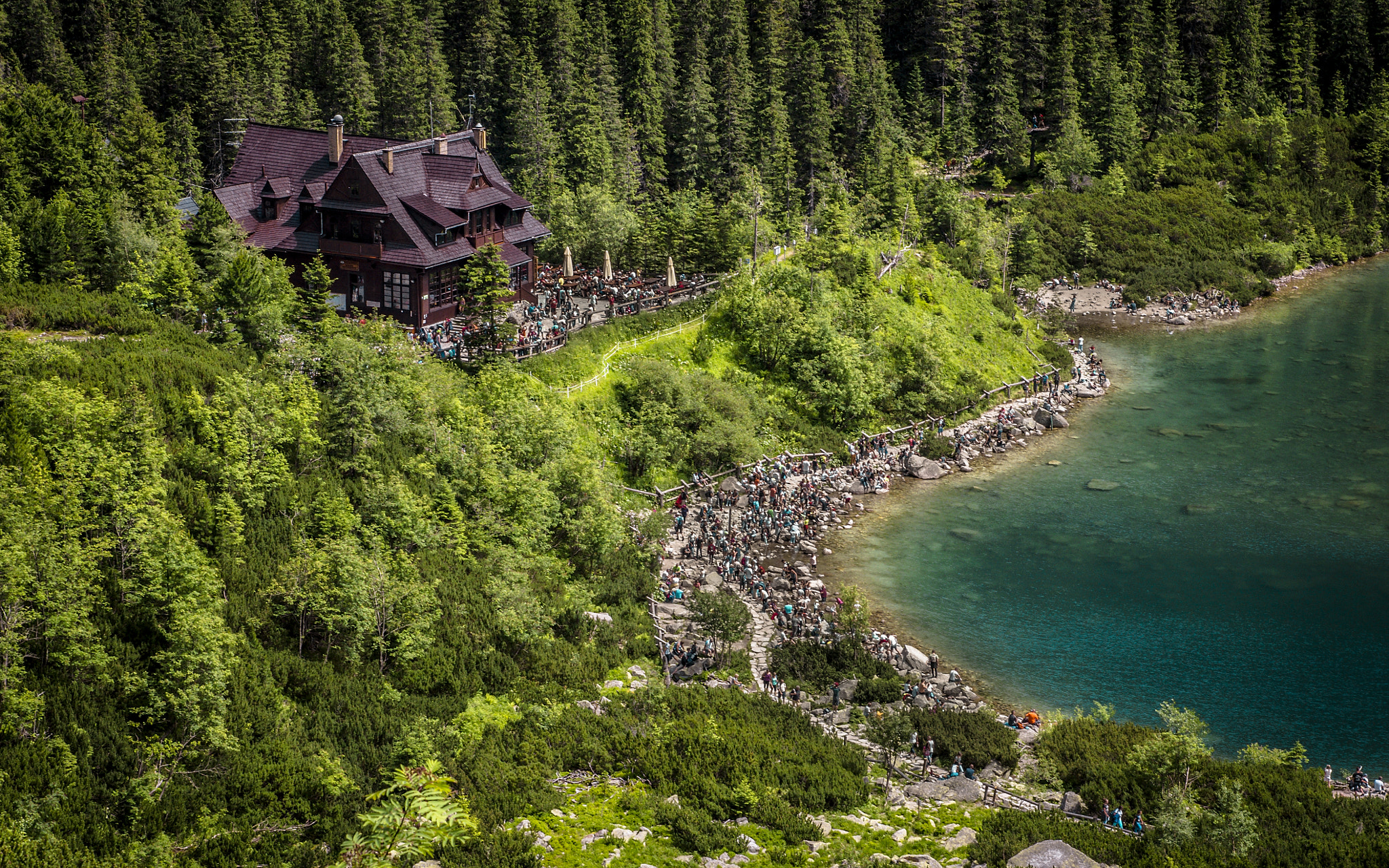 Sony SLT-A57 sample photo. Crowded morskie oko photography