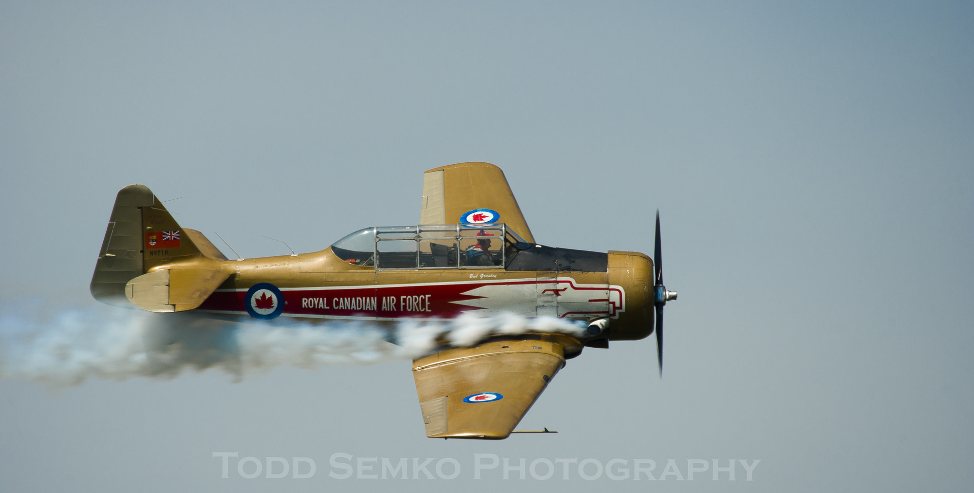 Pentax K10D + Sigma sample photo. Bud granley flying t-6 harvard photography
