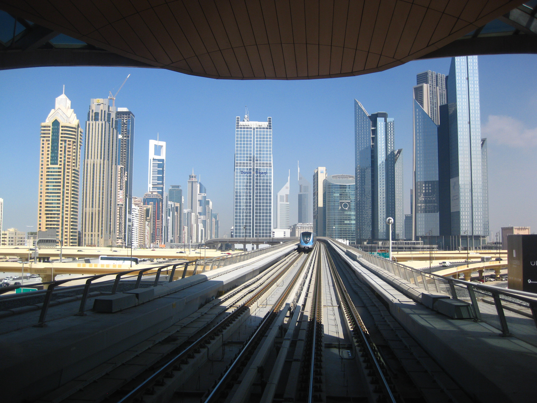 Canon PowerShot SD790 IS (Digital IXUS 90 IS / IXY Digital 95 IS) sample photo. Dubai skyline photography