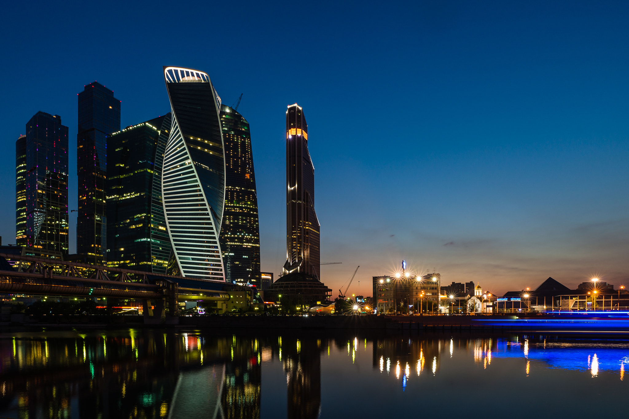 Sony a99 II + Sony Vario-Sonnar T* 16-35mm F2.8 ZA SSM sample photo. Moscow city.  photography
