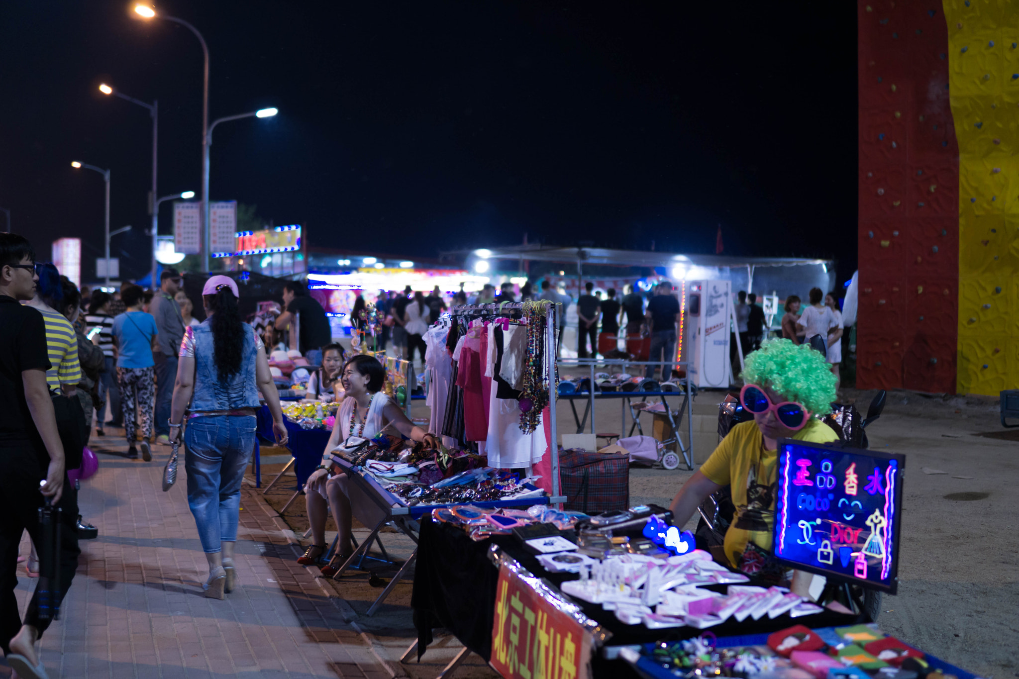 E 30mm F1.4 sample photo. Night street in china photography