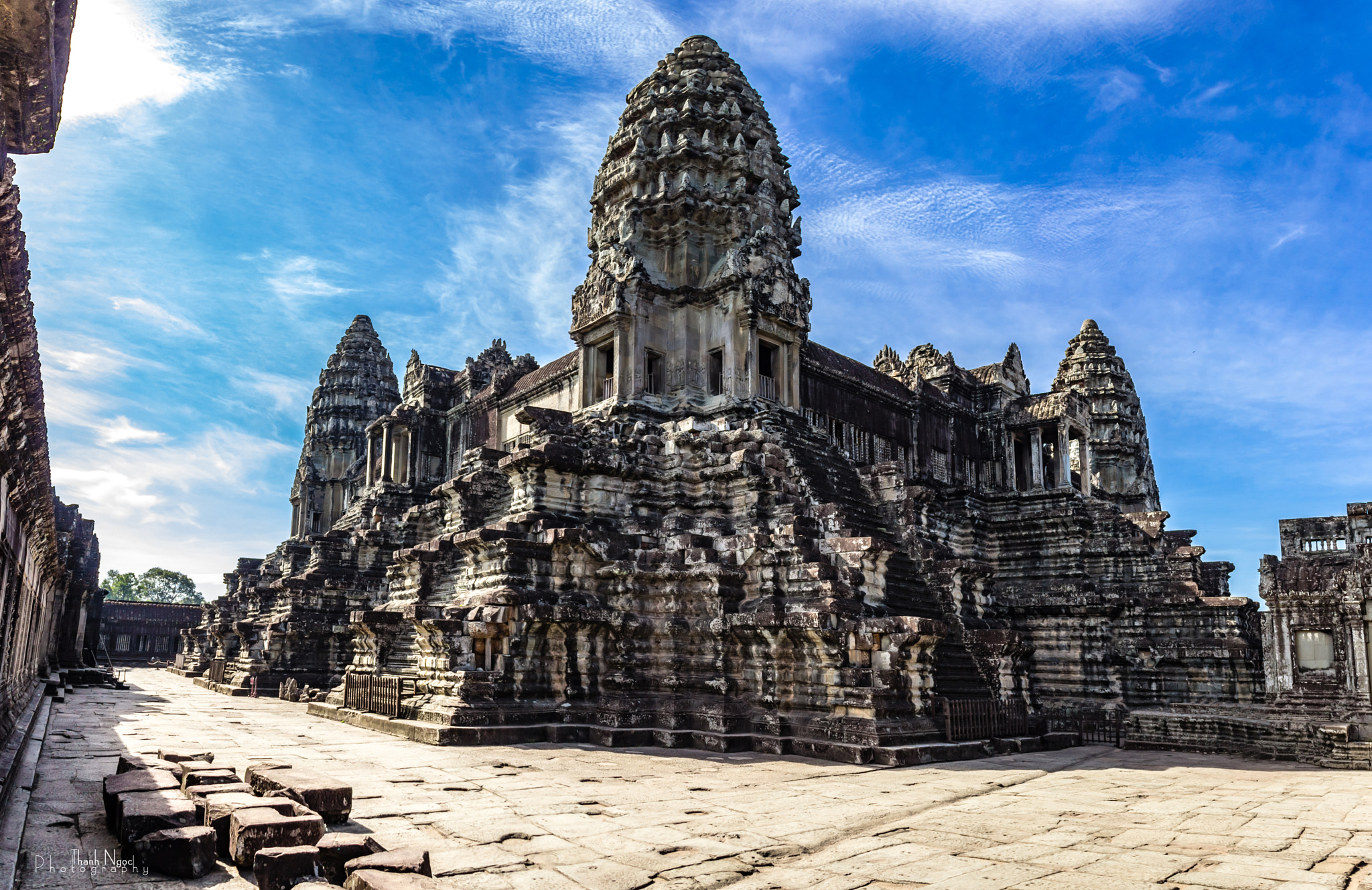 Canon EOS 600D (Rebel EOS T3i / EOS Kiss X5) sample photo. Angkor cambodia photography