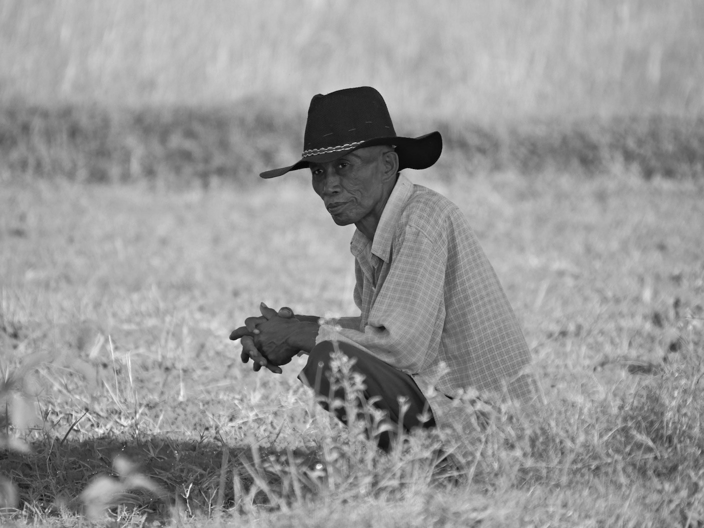 Panasonic Lumix DMC-GH4 + LEICA DG 100-400/F4.0-6.3 sample photo. People of the madura island / java / indonesia photography