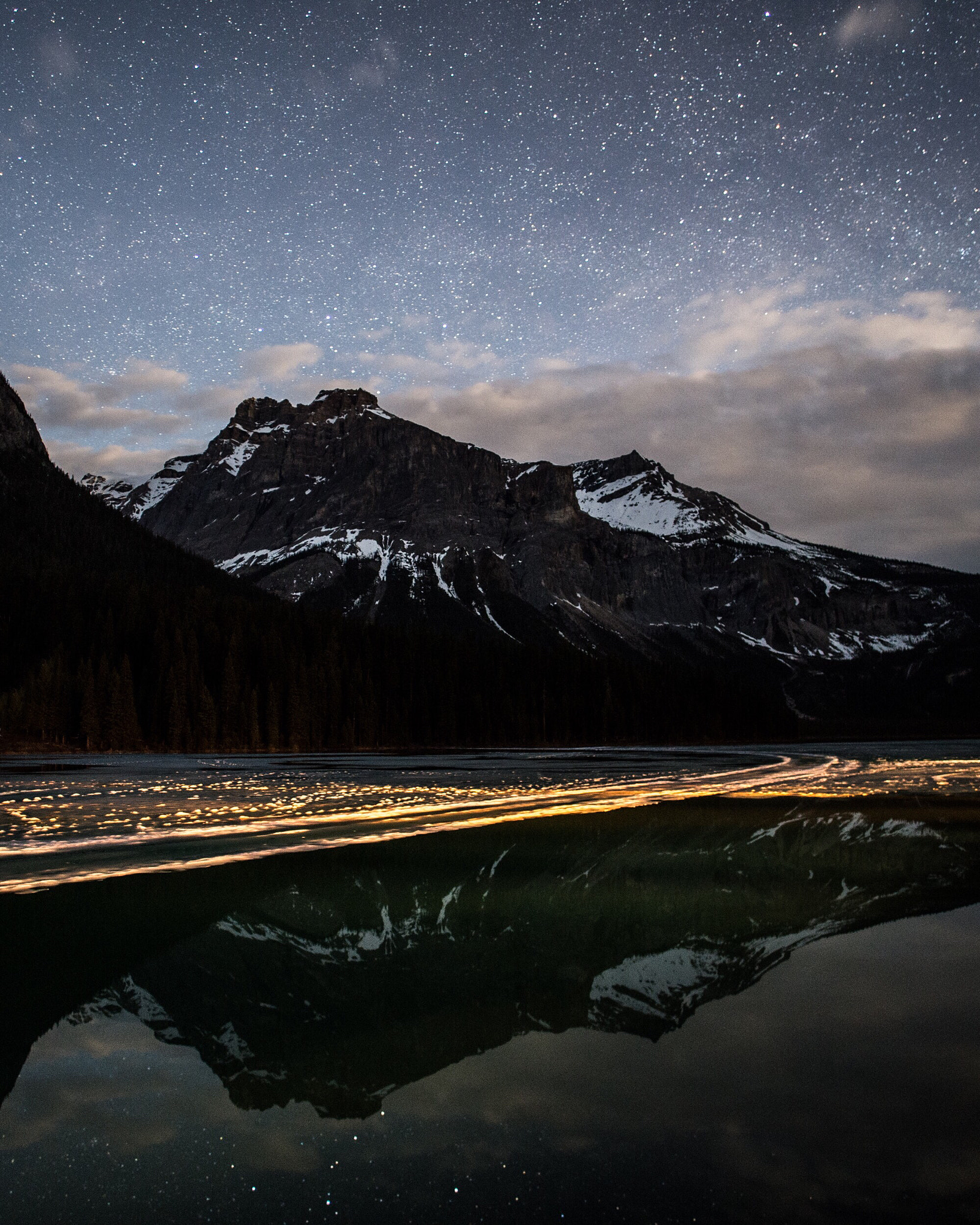 Nikon D4 + Nikon AF-S Nikkor 20mm F1.8G ED sample photo. Stars & emerald lake. yoho national park. bc. photography