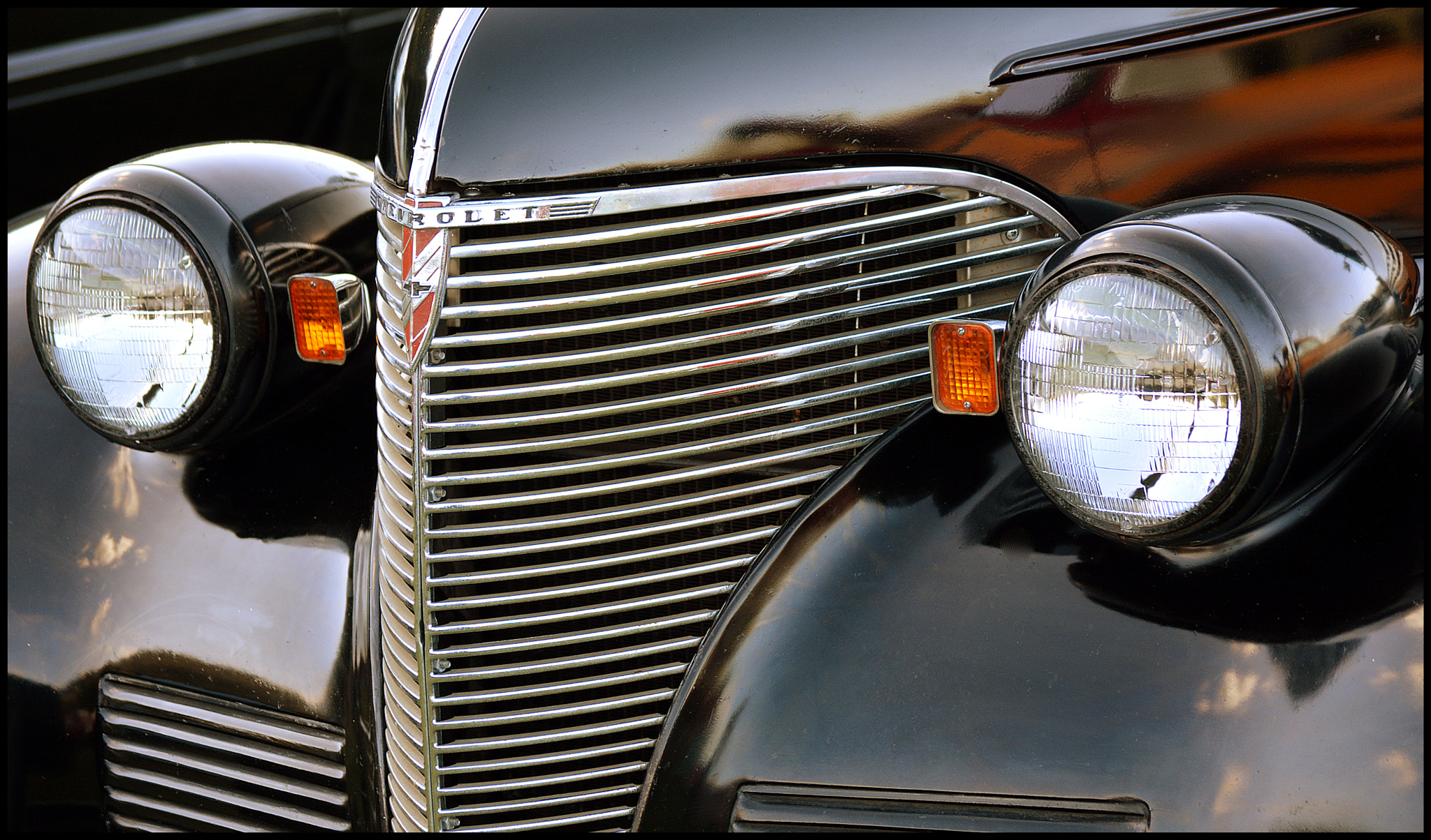 Nikon AF-S Nikkor 500mm F4D ED-IF II sample photo. Vintage black chevrolet photography