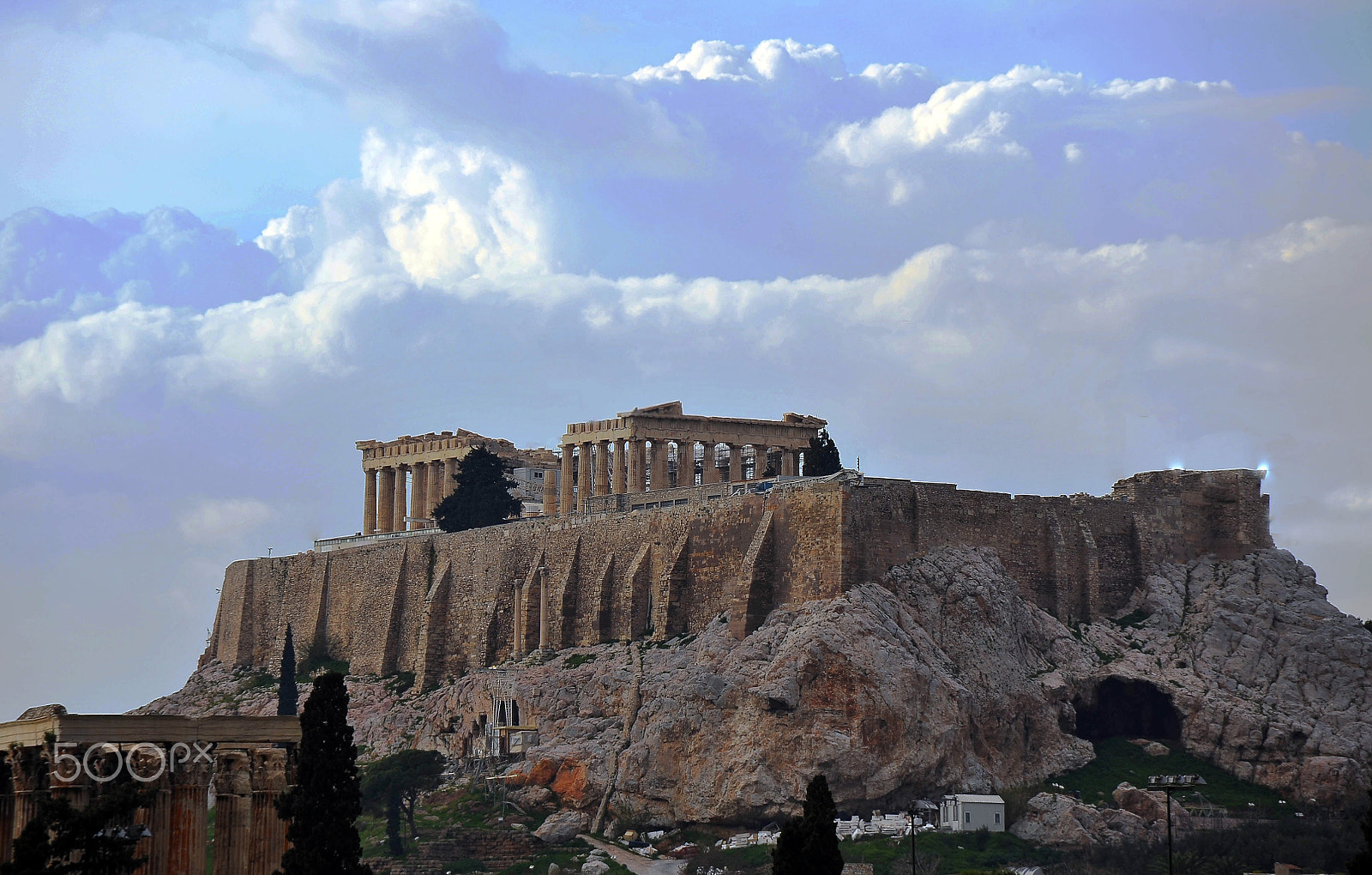 Nikon D700 + AF Zoom-Nikkor 28-200mm f/3.5-5.6G IF-ED sample photo. The parthenon photography