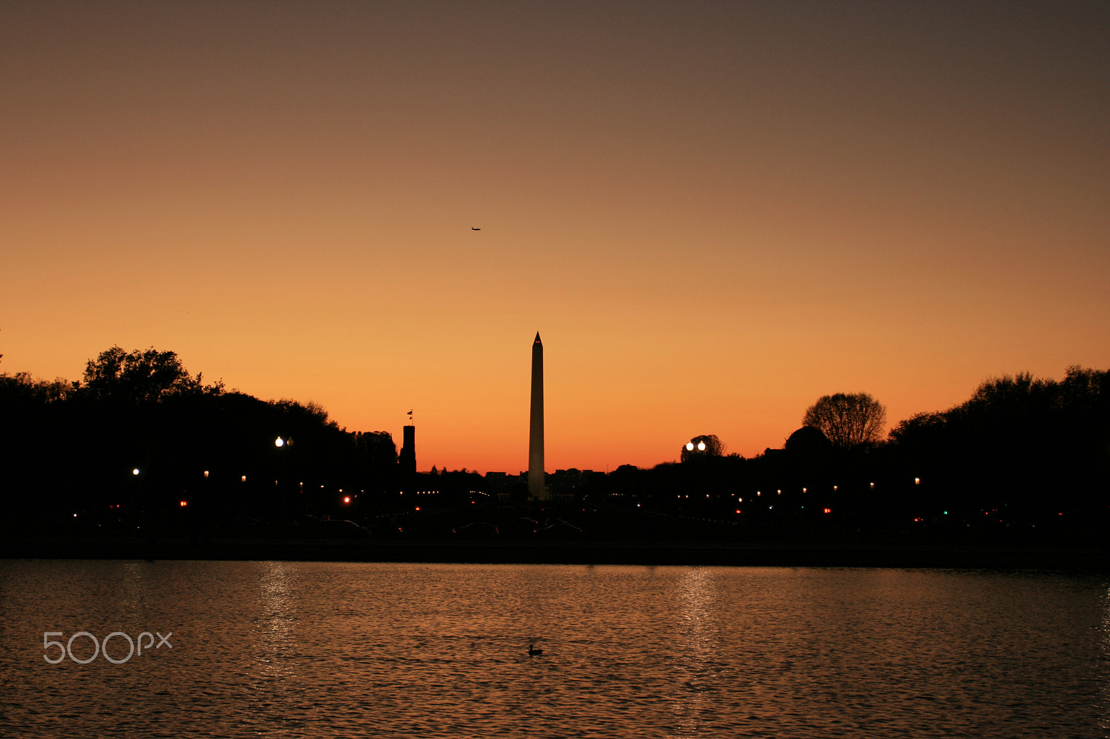 Canon EOS 400D (EOS Digital Rebel XTi / EOS Kiss Digital X) sample photo. Sunset in washington d.c photography