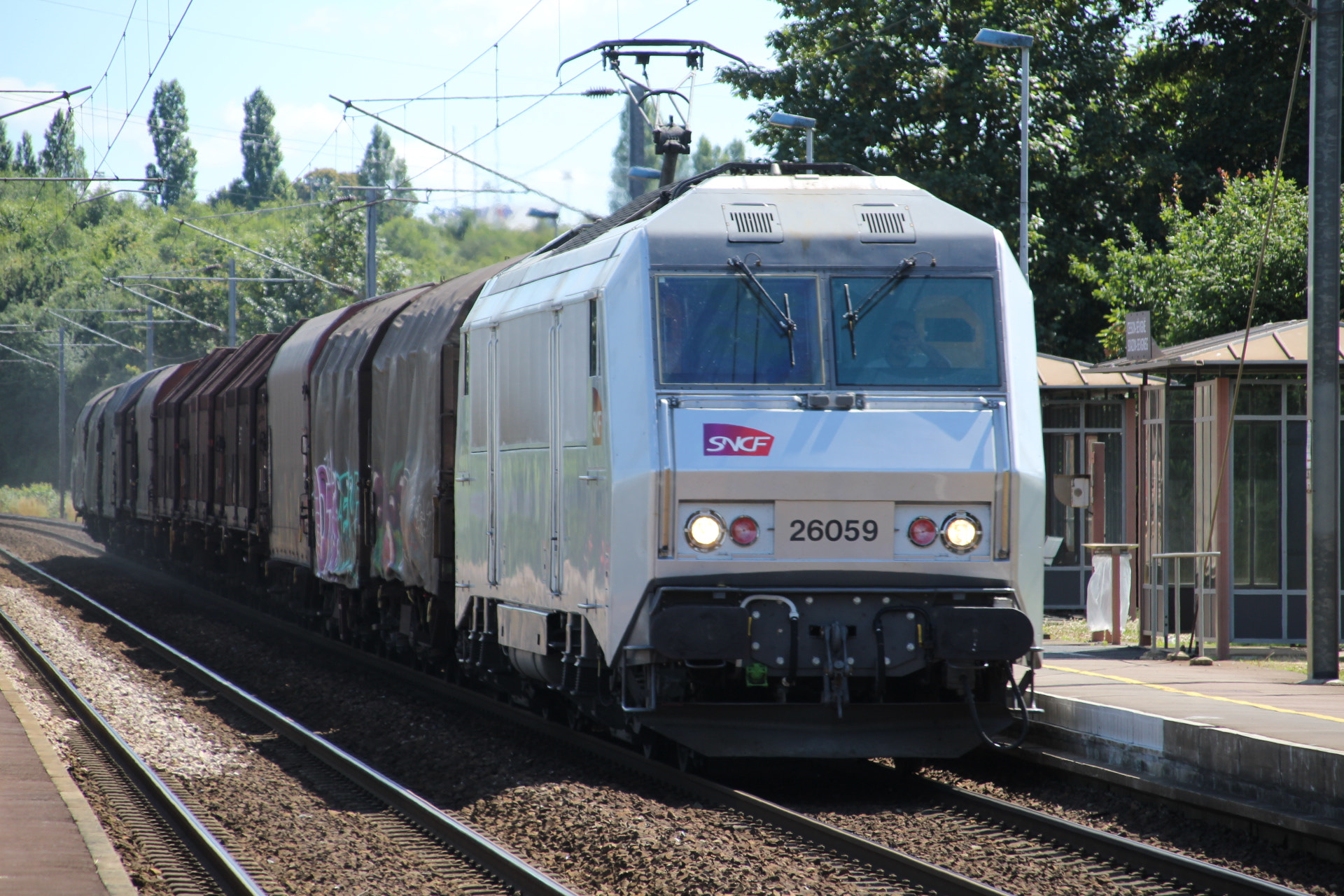 Canon TS-E 90mm F2.8 Tilt-Shift sample photo. Fret for le bourget @cesson-sévigné, france photography