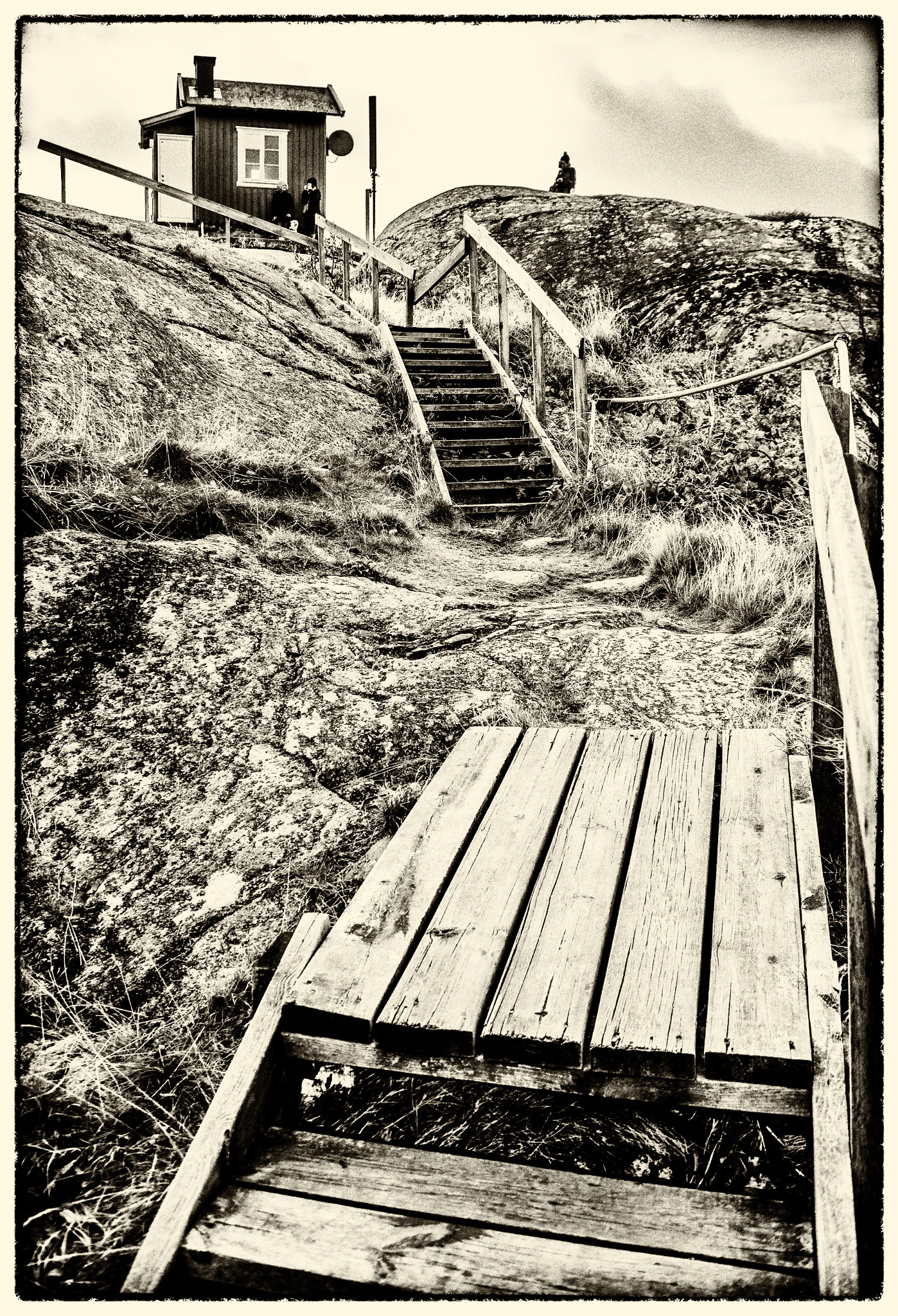 Sigma 70-200mm F2.8 EX DG Macro HSM II sample photo. Boardwalks on vrängö in gothenburg, sweden photography