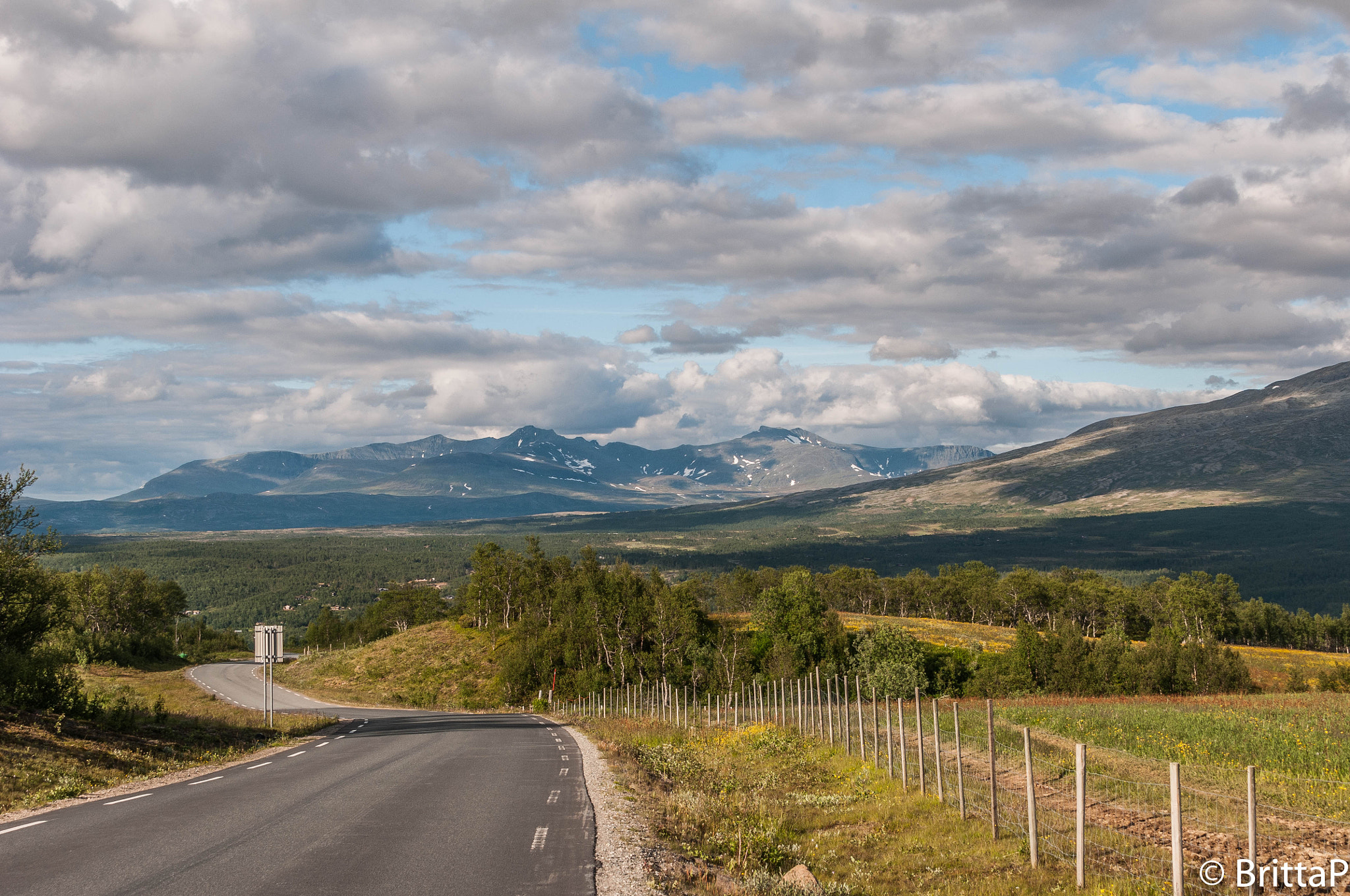 Nikon D300S sample photo. On the road ... photography