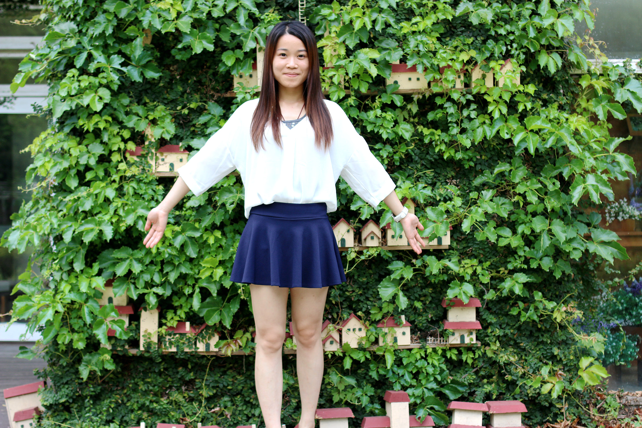 Canon EOS 70D + Canon EF 35mm F2 sample photo. Beauty girl  my friend photography