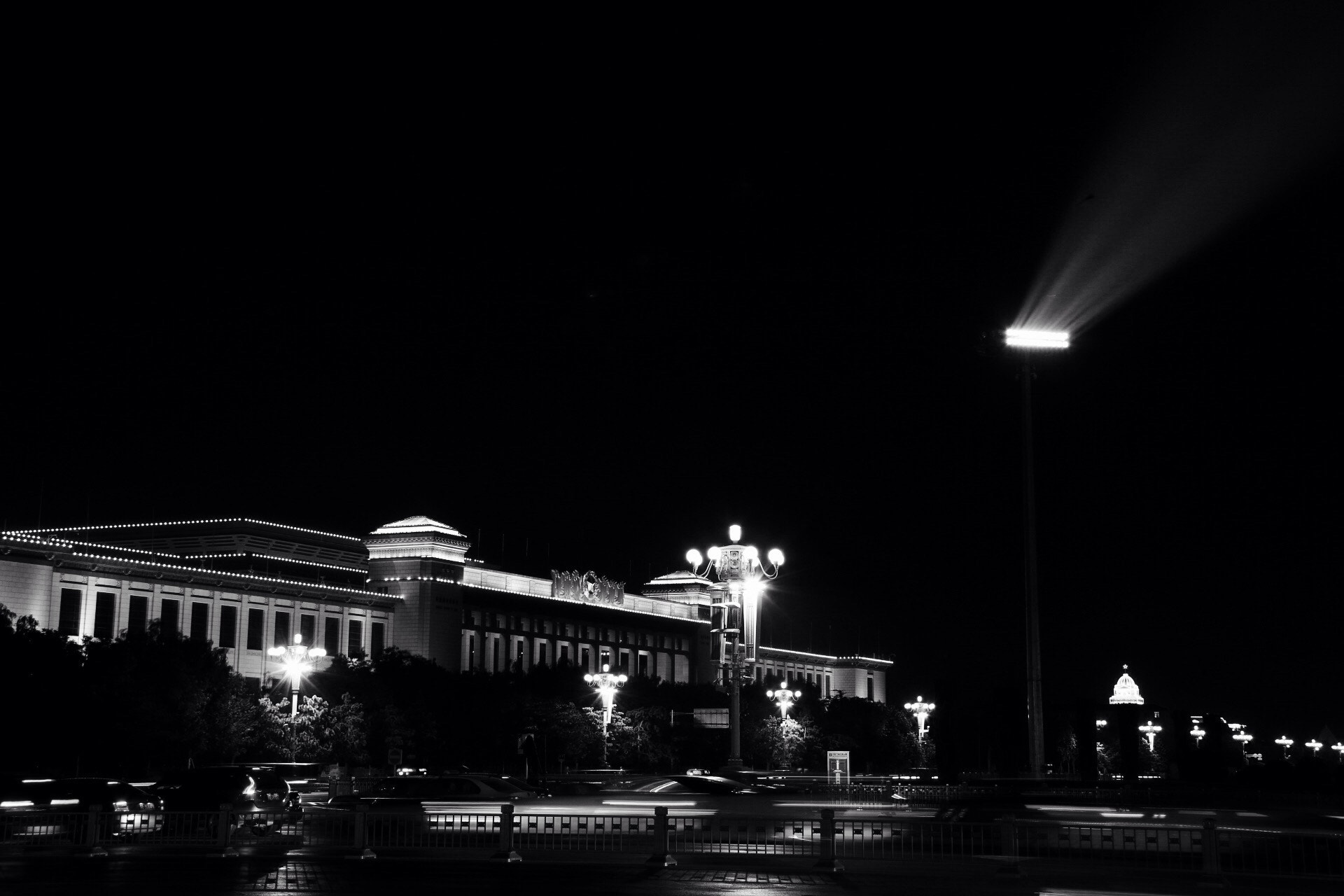 Canon EF-S 18-200mm F3.5-5.6 IS sample photo. The night of tiananmen square photography