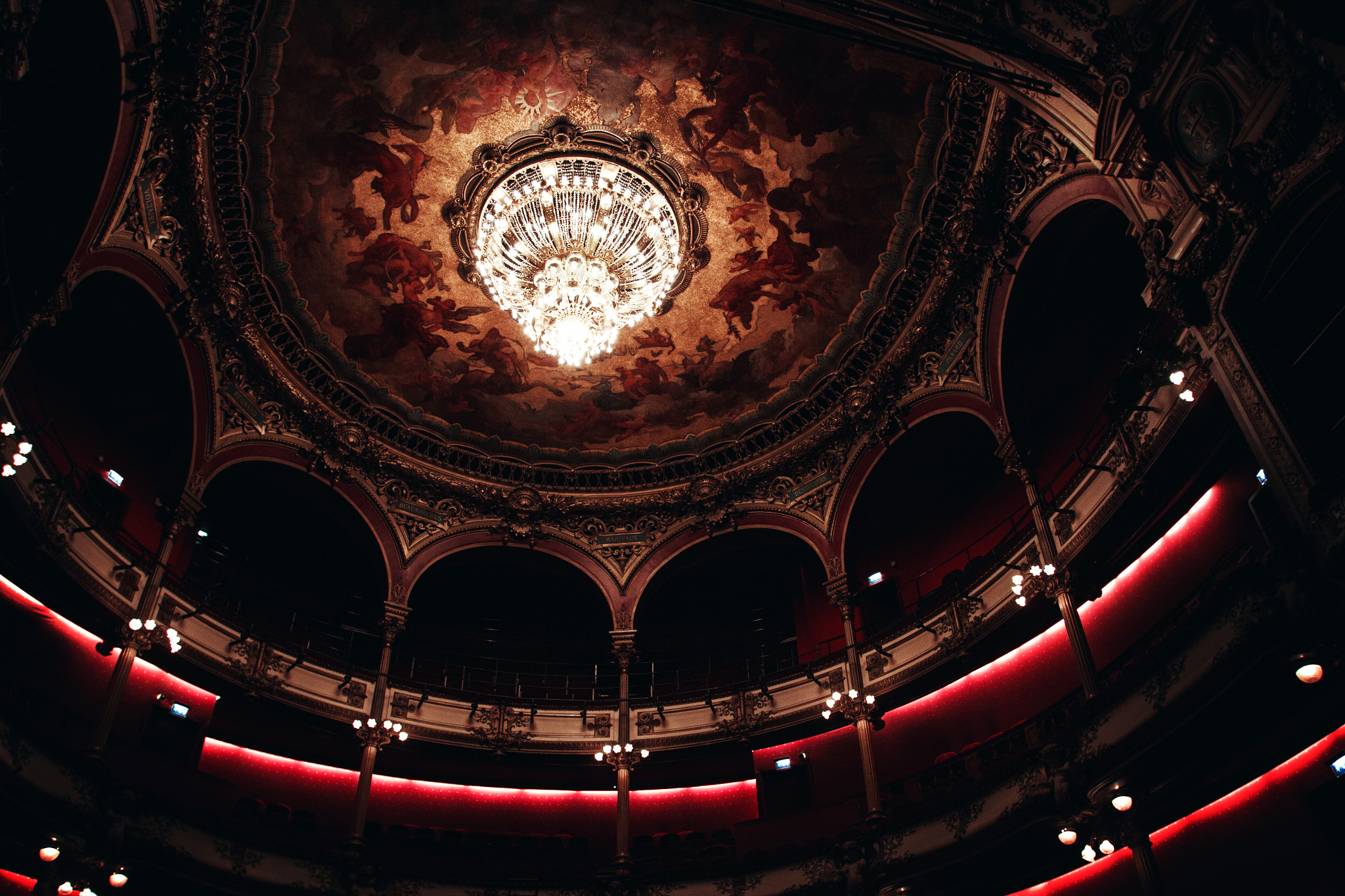 Canon EOS 7D + Canon EF 16-35mm F2.8L USM sample photo. Théâtre des célestins iii photography