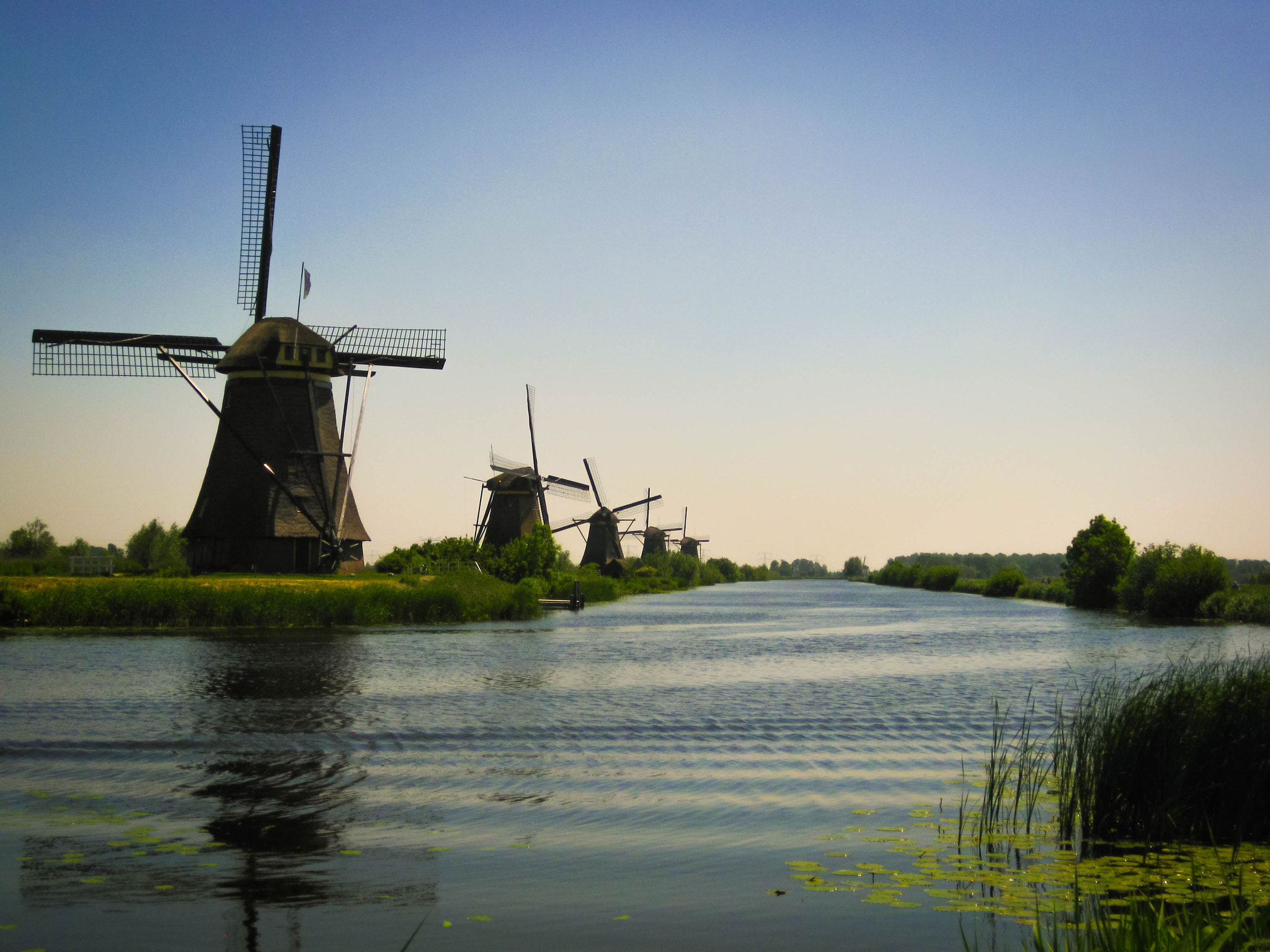Canon PowerShot SD790 IS (Digital IXUS 90 IS / IXY Digital 95 IS) sample photo. Kinderdijk (netherlands) - windmills photography