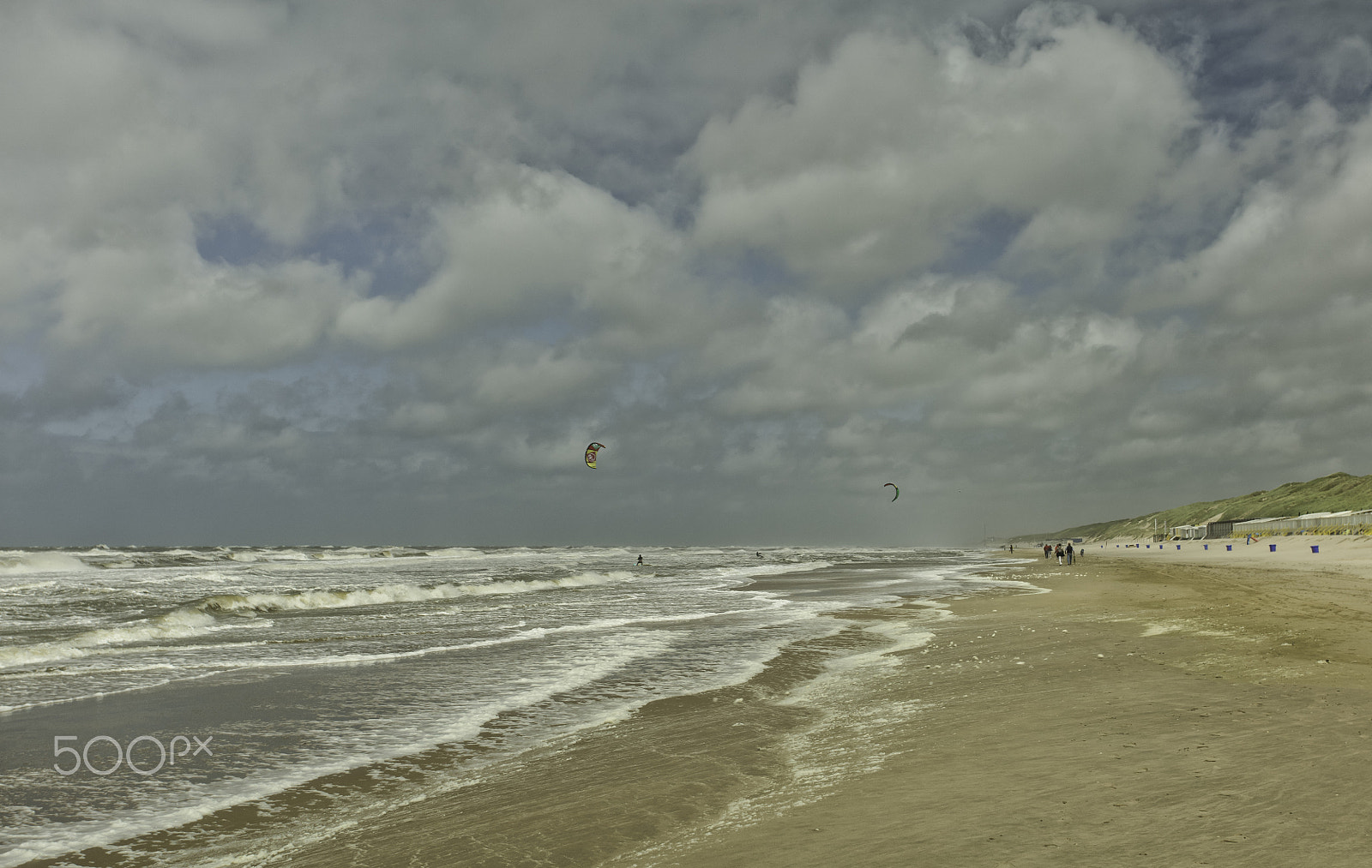 Canon EOS 5DS + Canon EF 17-40mm F4L USM sample photo. Castricum coast-line,holland. photography