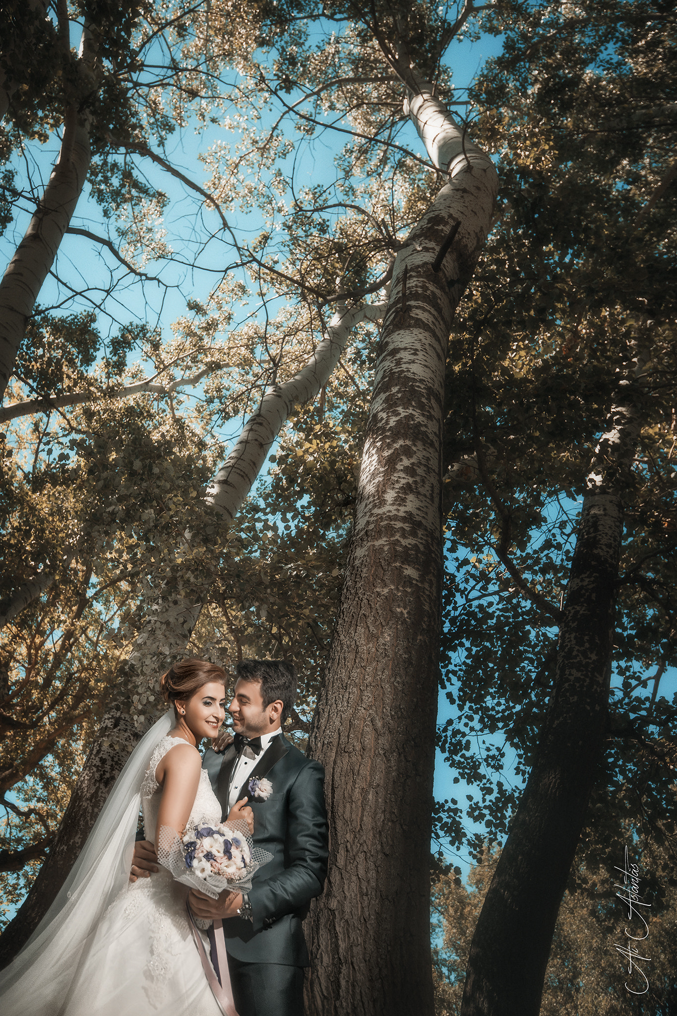 Canon EOS-1Ds Mark III sample photo. Wedding photography