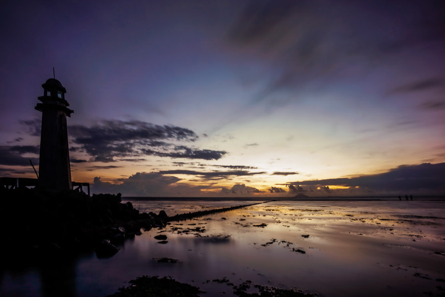 Sony Alpha NEX-7 + Sony E 10-18mm F4 OSS sample photo. Sunset photography