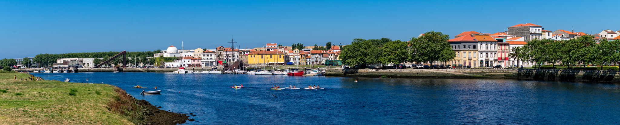 Pentax K-30 sample photo. Panoramic over ave river photography