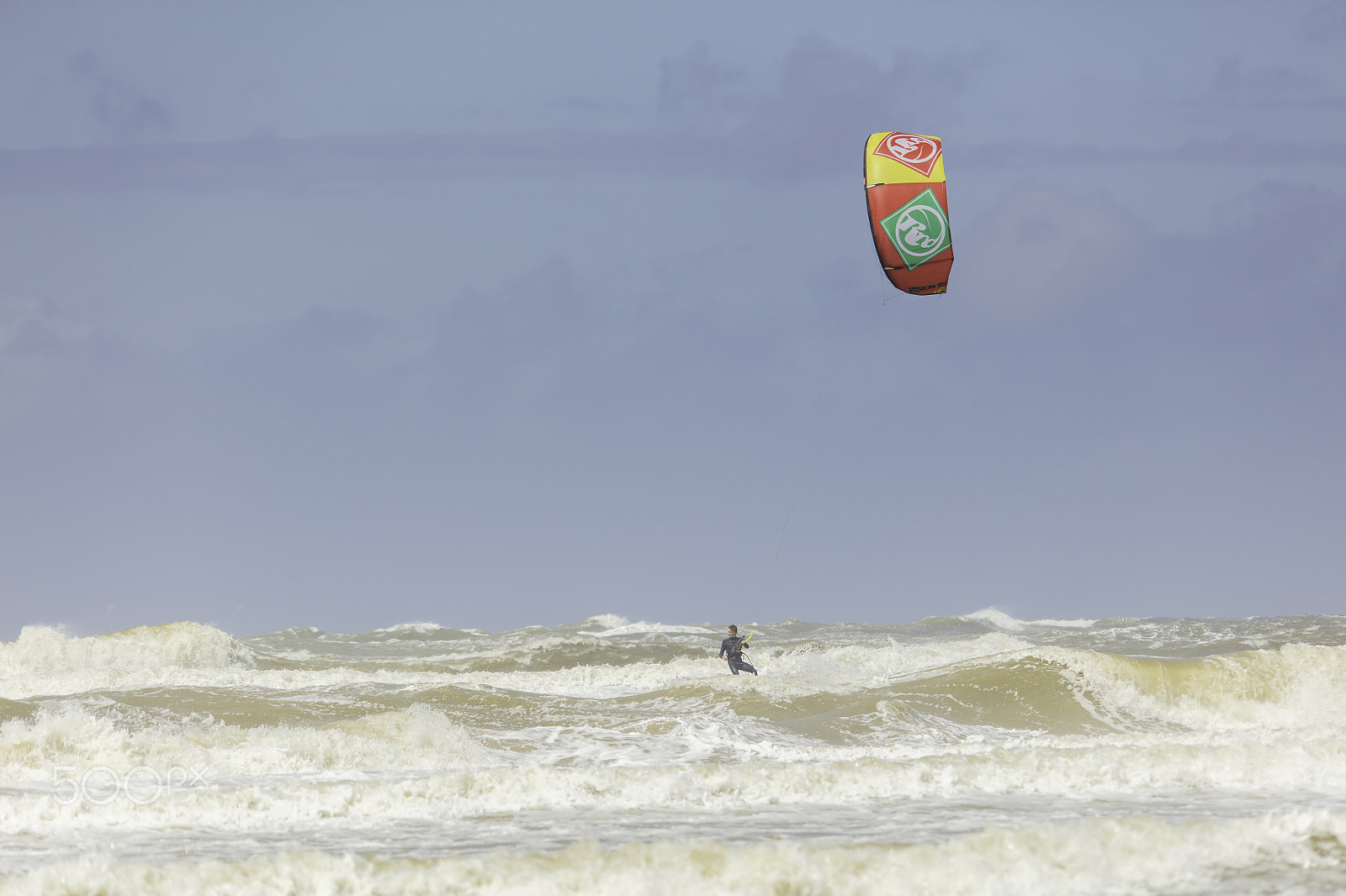 Sigma 150-500mm F5-6.3 DG OS HSM sample photo. Kitesurfer at full speed photography