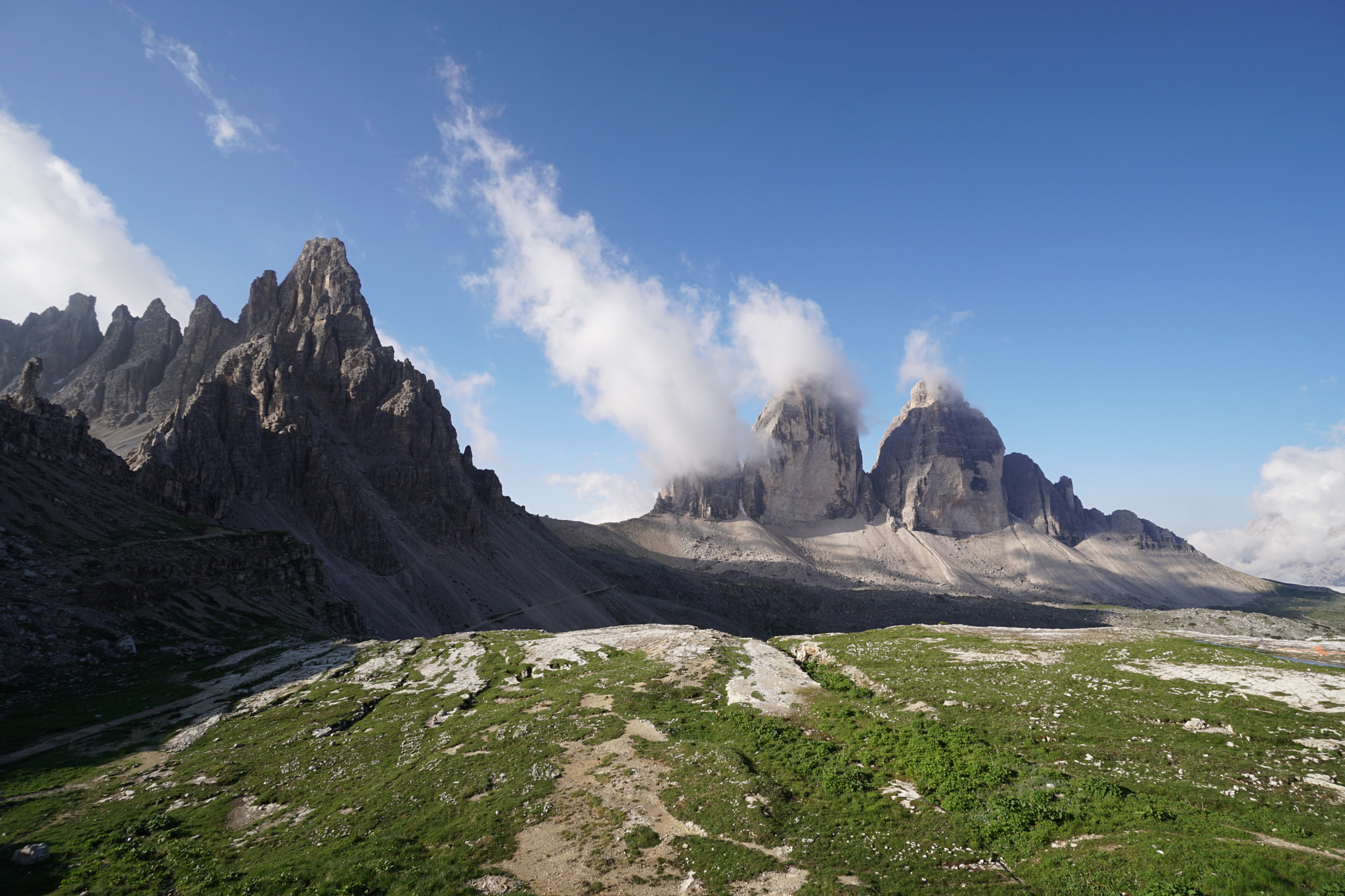 Sony a6300 + Sony E 10-18mm F4 OSS sample photo. Tre cime photography