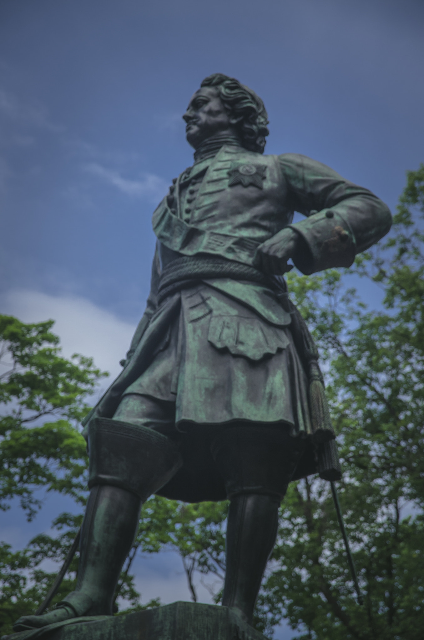 Sigma 17-70mm F2.8-4 DC Macro HSM | C sample photo. Piter the great photography