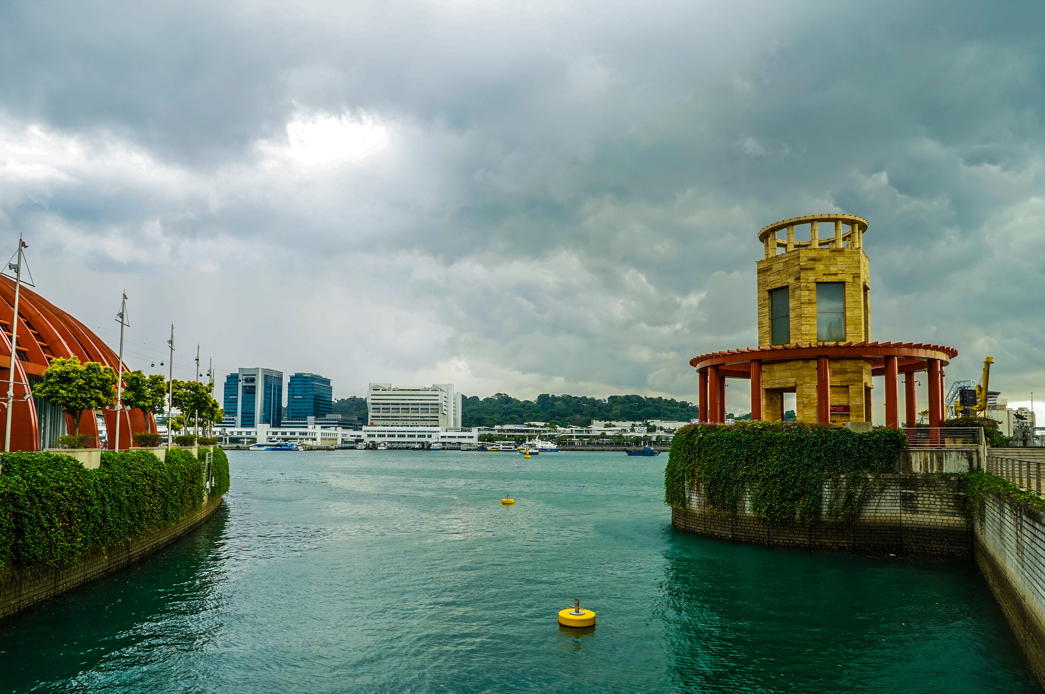 Sony a7 + FE 21mm F2.8 sample photo. Cloud.jpg photography