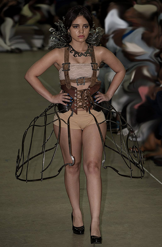 AF-S Zoom-Nikkor 80-200mm f/2.8D IF-ED sample photo. Fashion - iron # 132 photography
