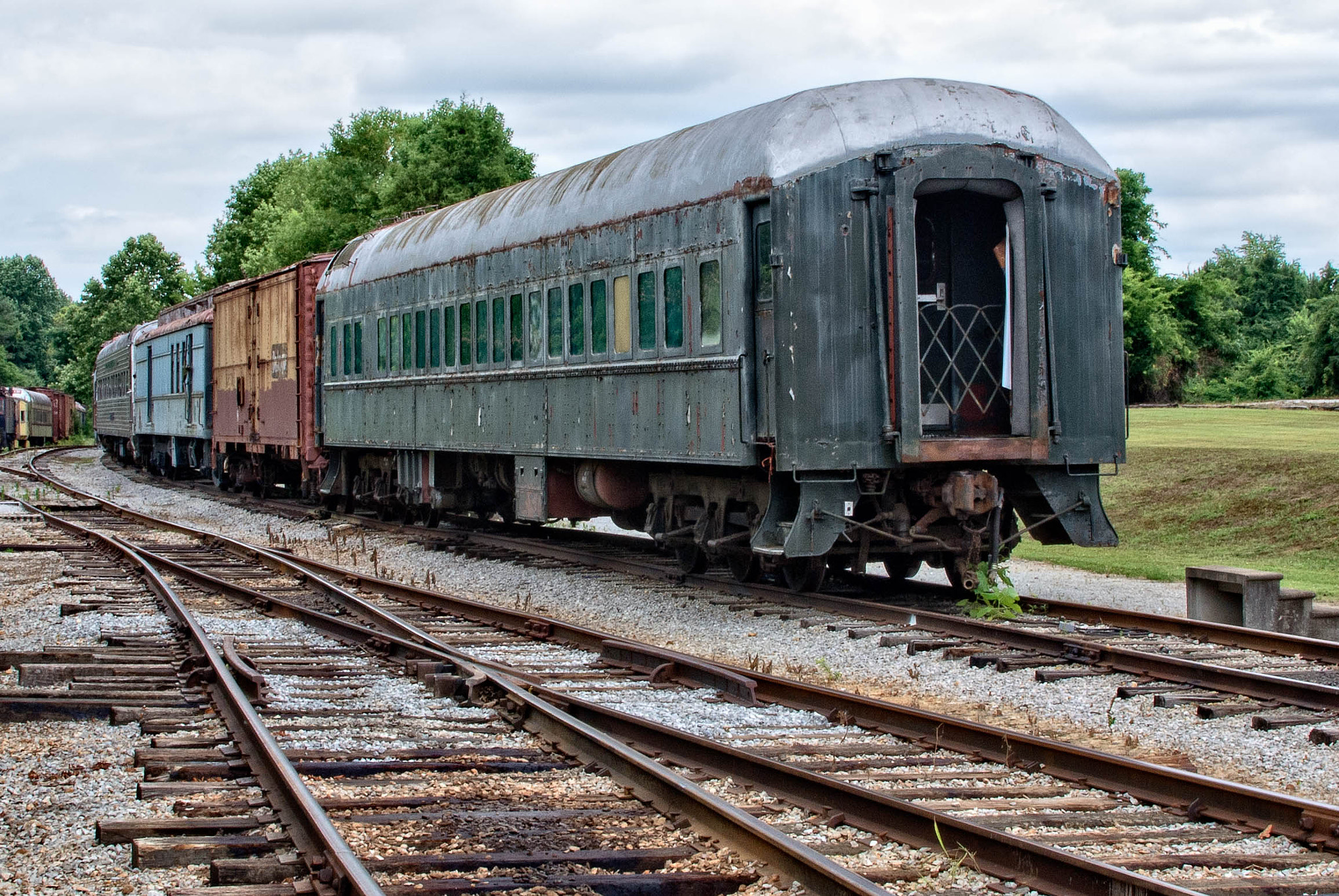 Nikon 1 J1 + Nikon 1 Nikkor 18.5mm F1.8 sample photo. Trains... minus the engine! photography