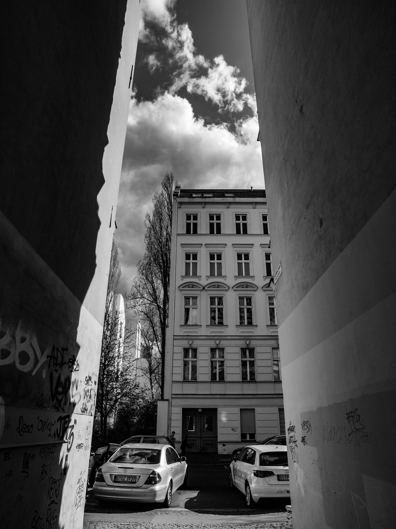 Olympus Zuiko Digital ED 12-60mm F2.8-4.0 SWD sample photo. Berlin bw photography