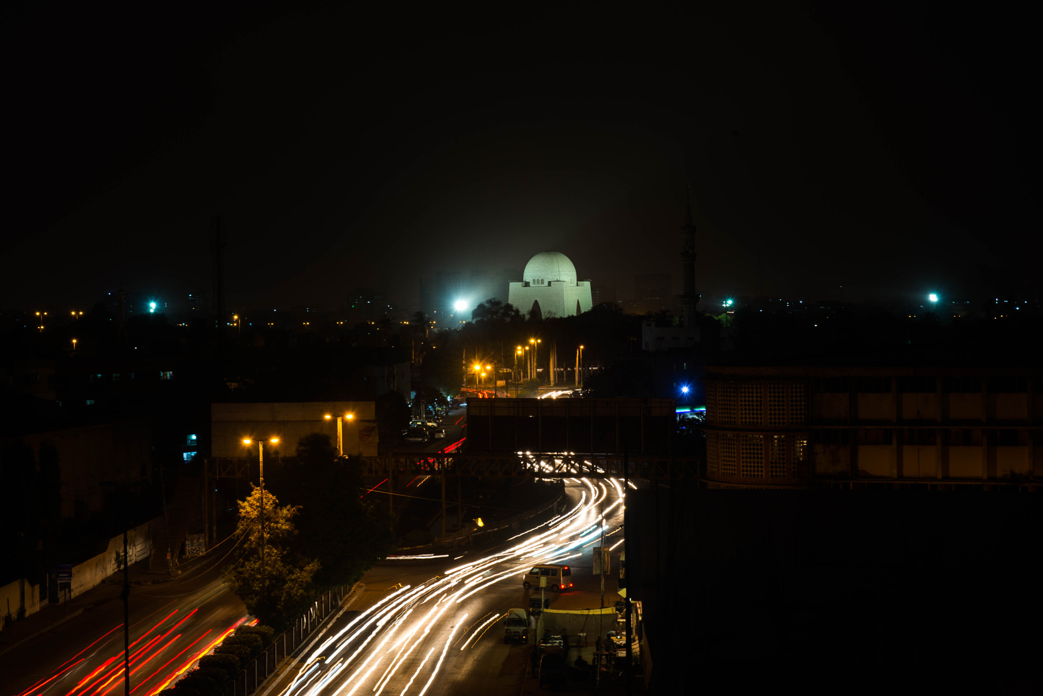AF Zoom-Nikkor 28-105mm f/3.5-4.5D IF sample photo. Karachi photography