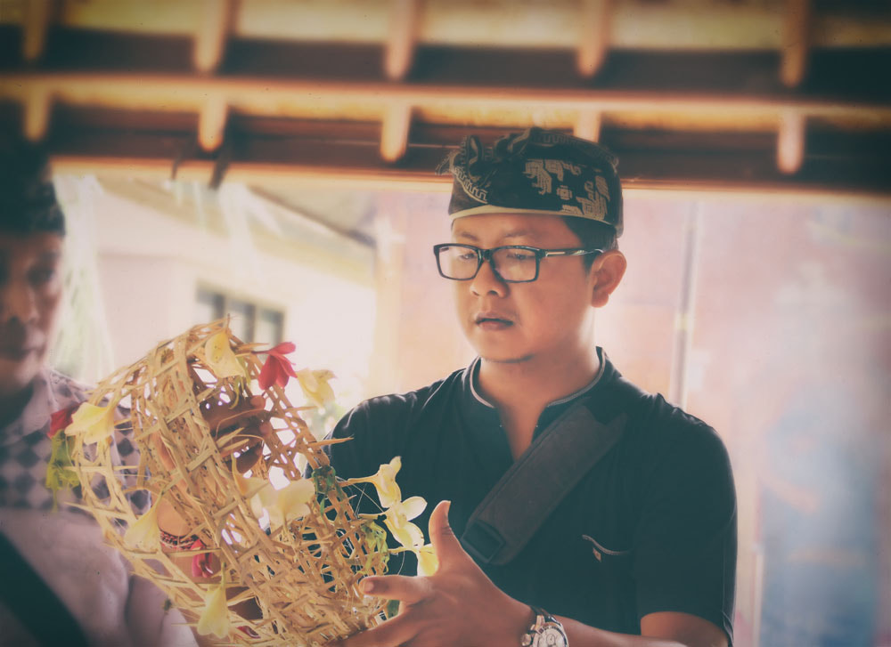 Canon EOS 650D (EOS Rebel T4i / EOS Kiss X6i) sample photo. @blikomang he is a good leader and takes the first ... photography