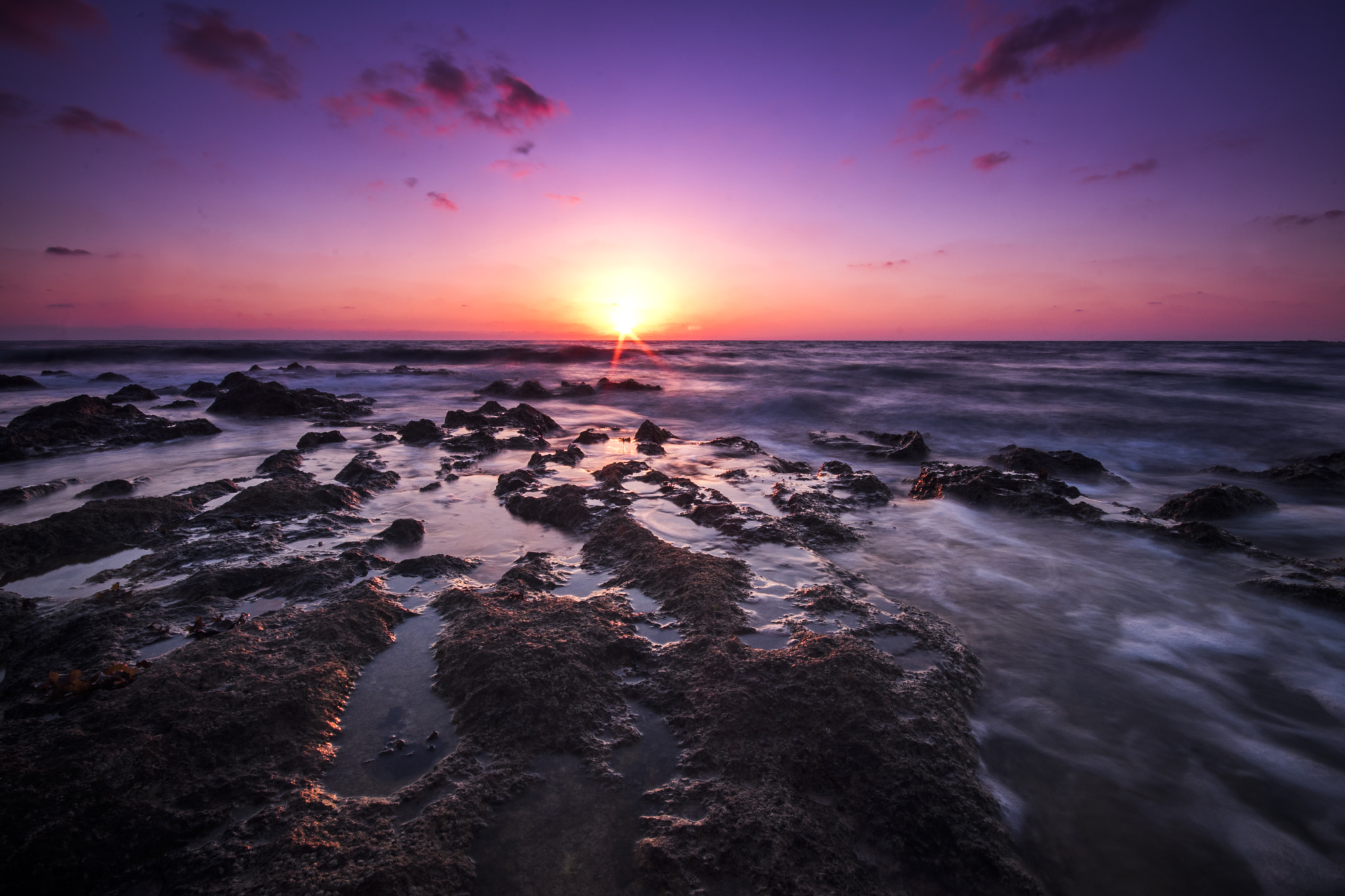 Sigma 10-20mm F4-5.6 EX DC HSM sample photo. Purple sky photography