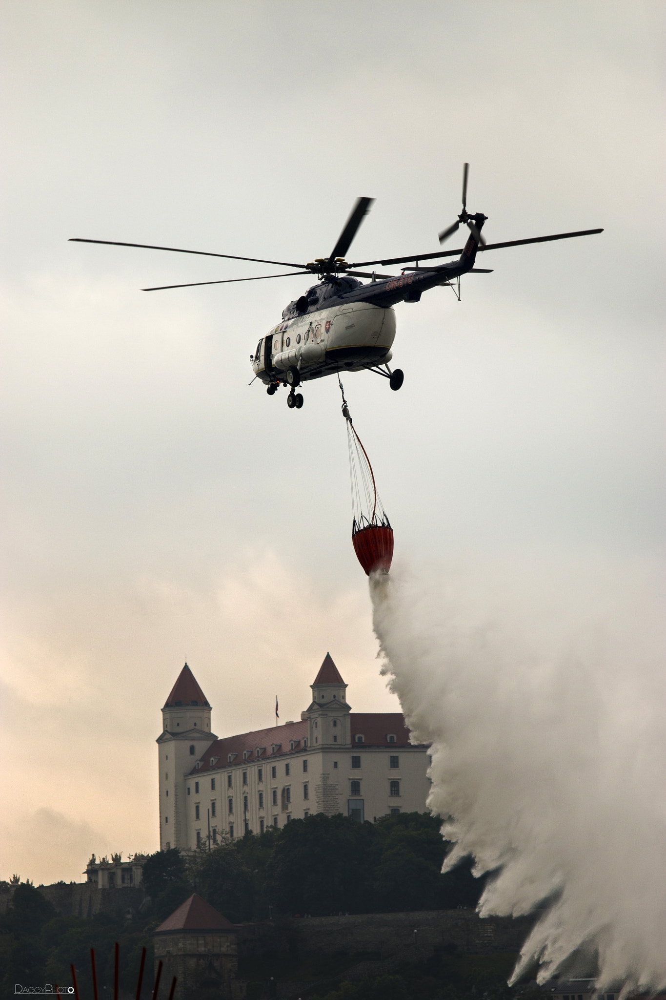 Sigma 70-200mm F2.8 EX DG OS HSM sample photo. Firefighter helicopter photography