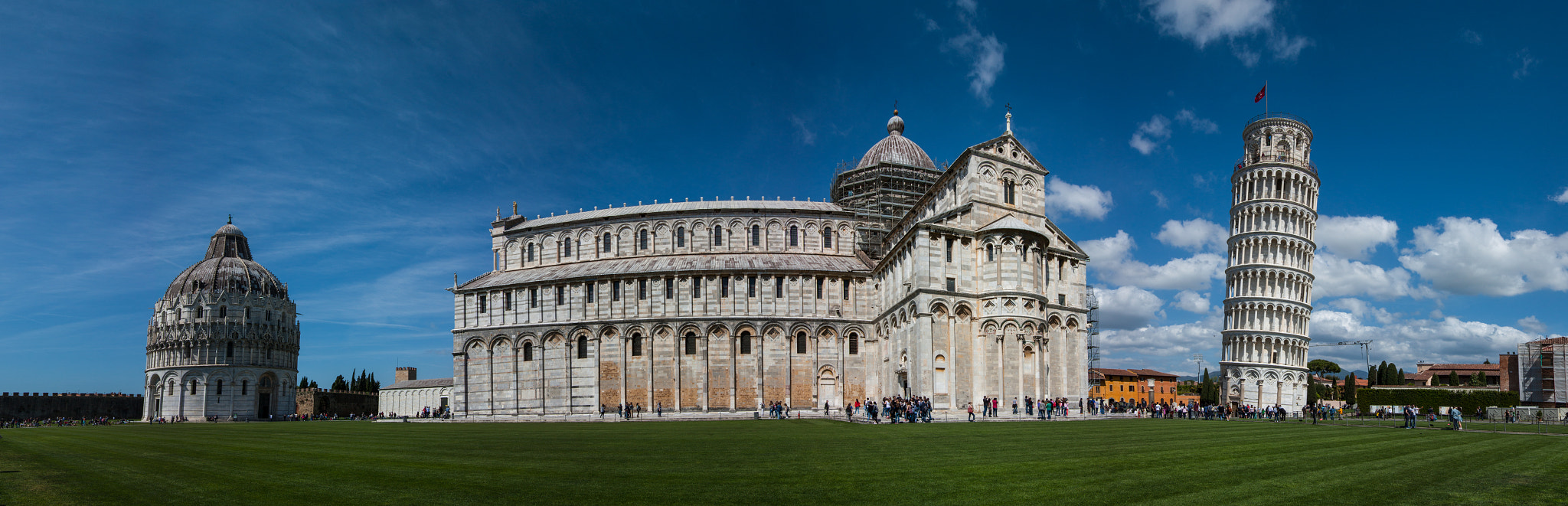Canon EOS 450D (EOS Rebel XSi / EOS Kiss X2) sample photo. Piazza del duomo, pisa, italy. photography