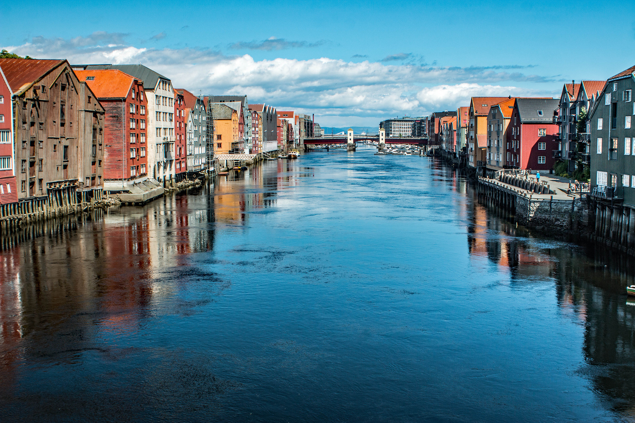 Canon EOS 70D + Canon EF 28-80mm f/3.5-5.6 sample photo. Trondheim (norway) photography