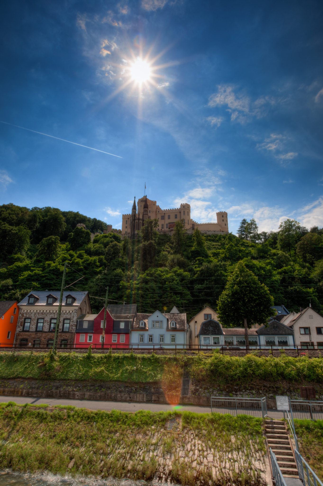 Canon EOS-1D Mark III sample photo. Schloss stolzenfels castle photography
